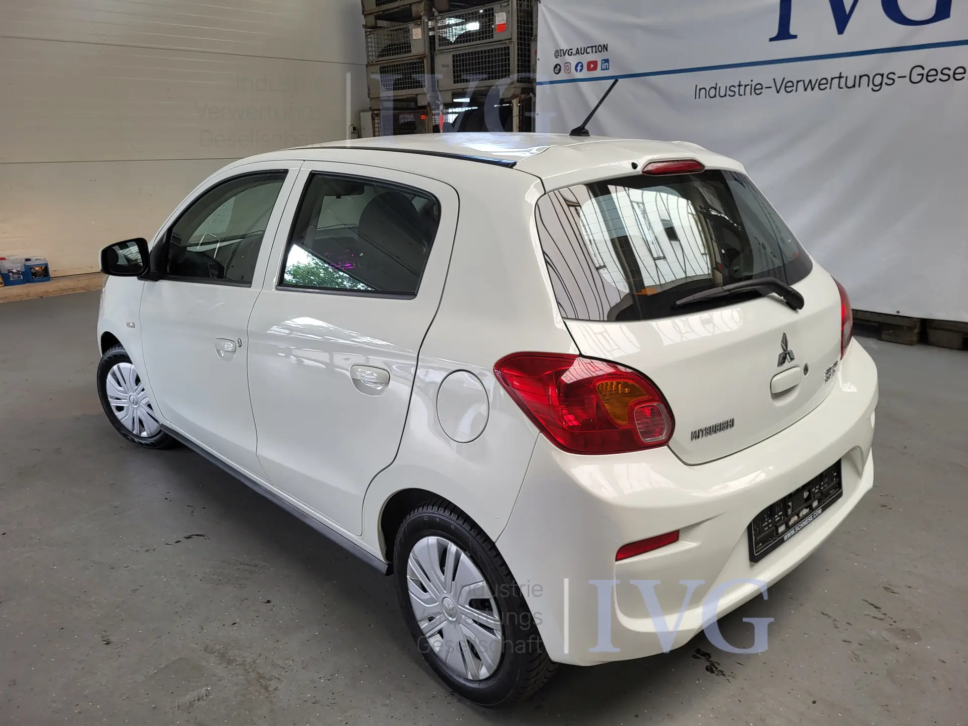 Schräghecklimousine MITSUBISHI Space Star – foto 7 – kavel bij IVG, Kirchlengern