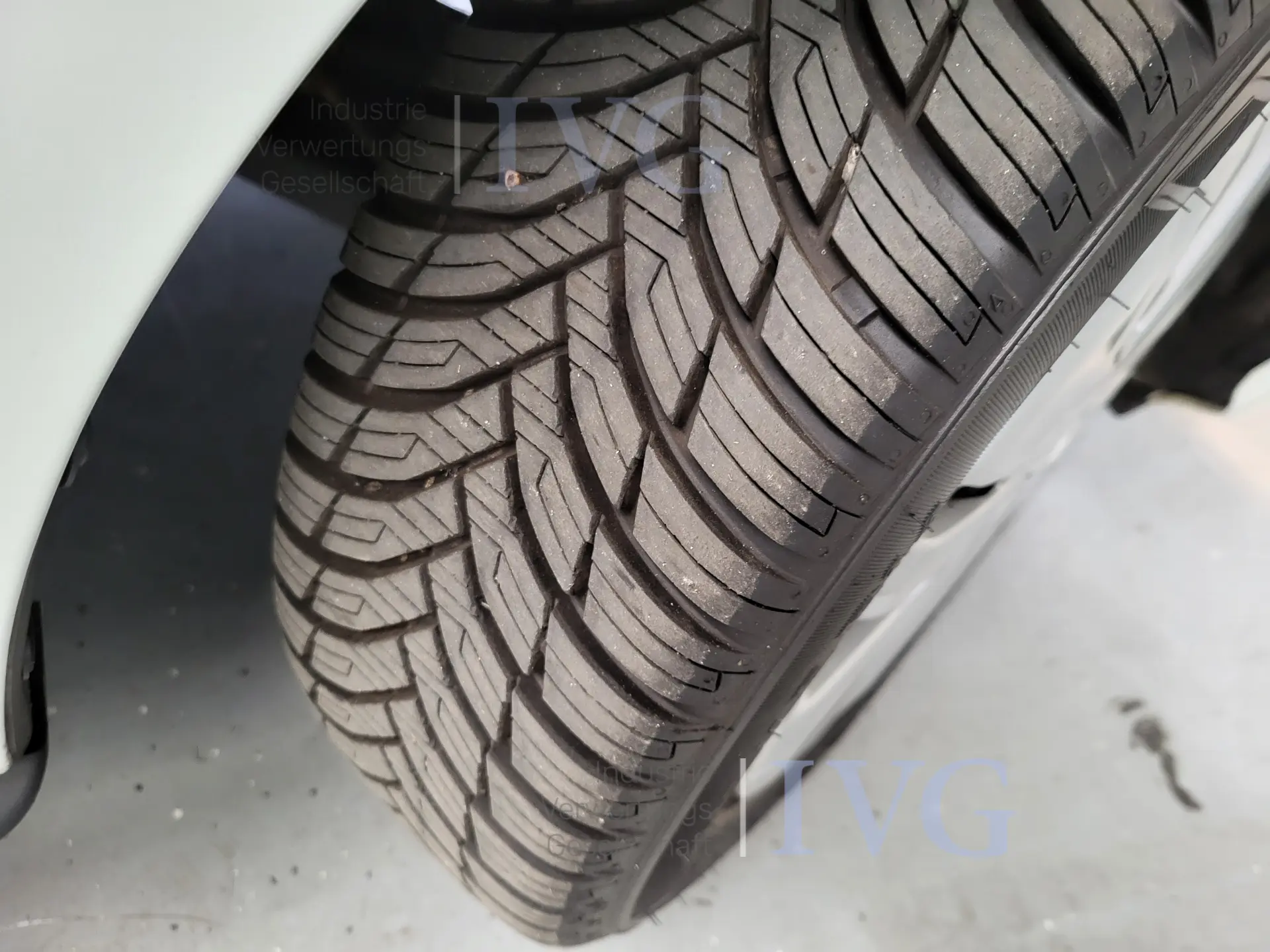Hatchback MITSUBISHI Space Star – foto 12 – kavel bij IVG, Kirchlengern