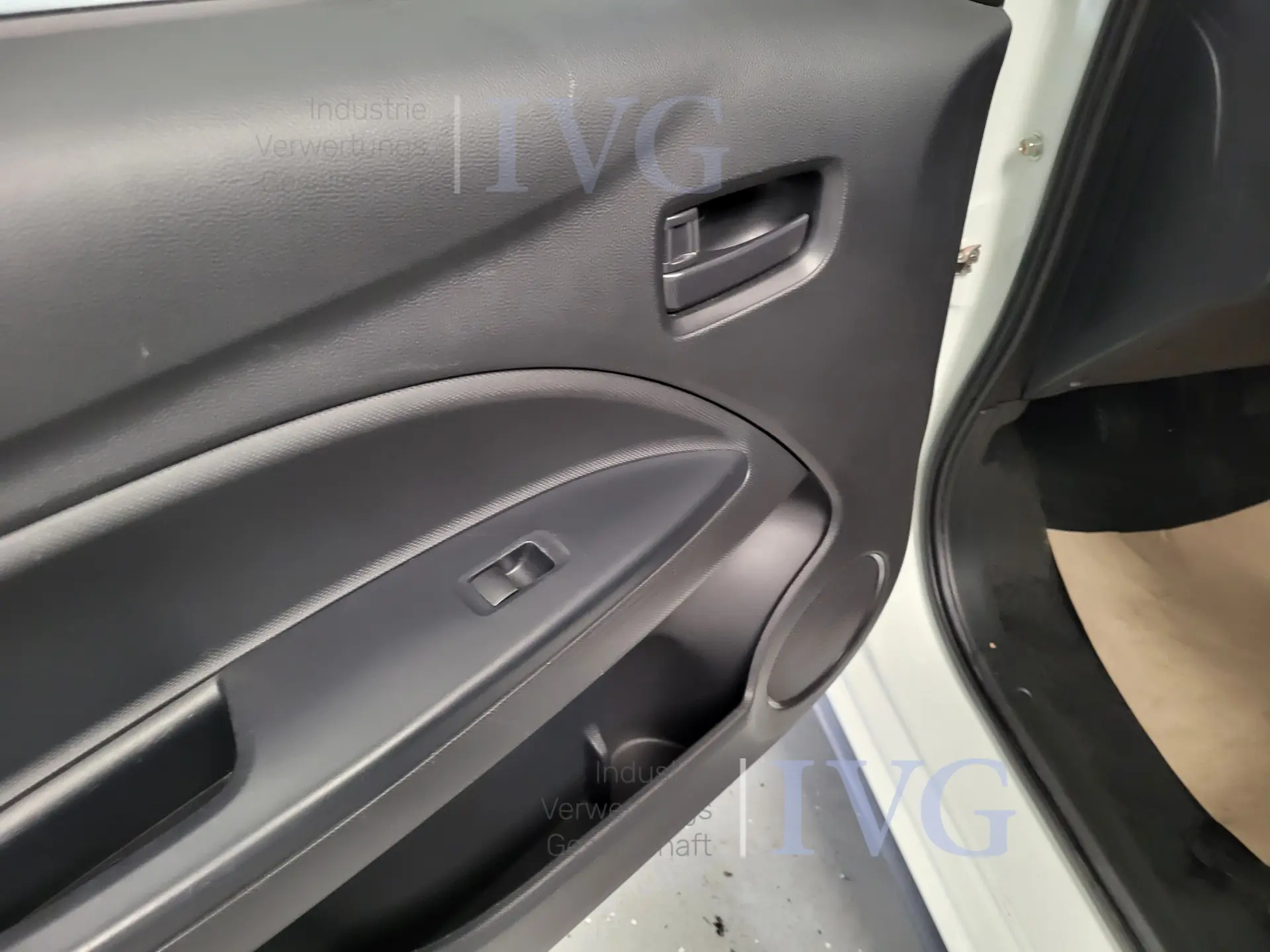 Hatchback MITSUBISHI Space Star – foto 15 – kavel bij IVG, Kirchlengern