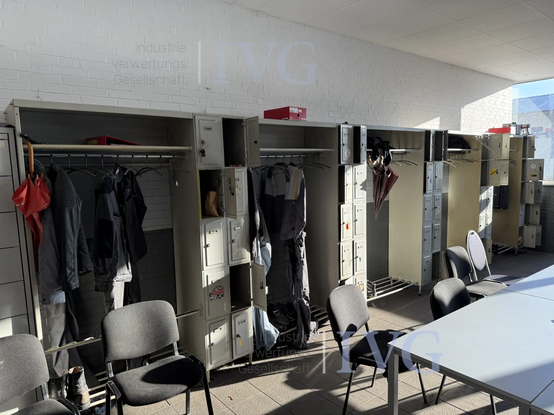 Kluisjesinstallatie – foto 5 – kavel bij IVG, Wilhelmshaven