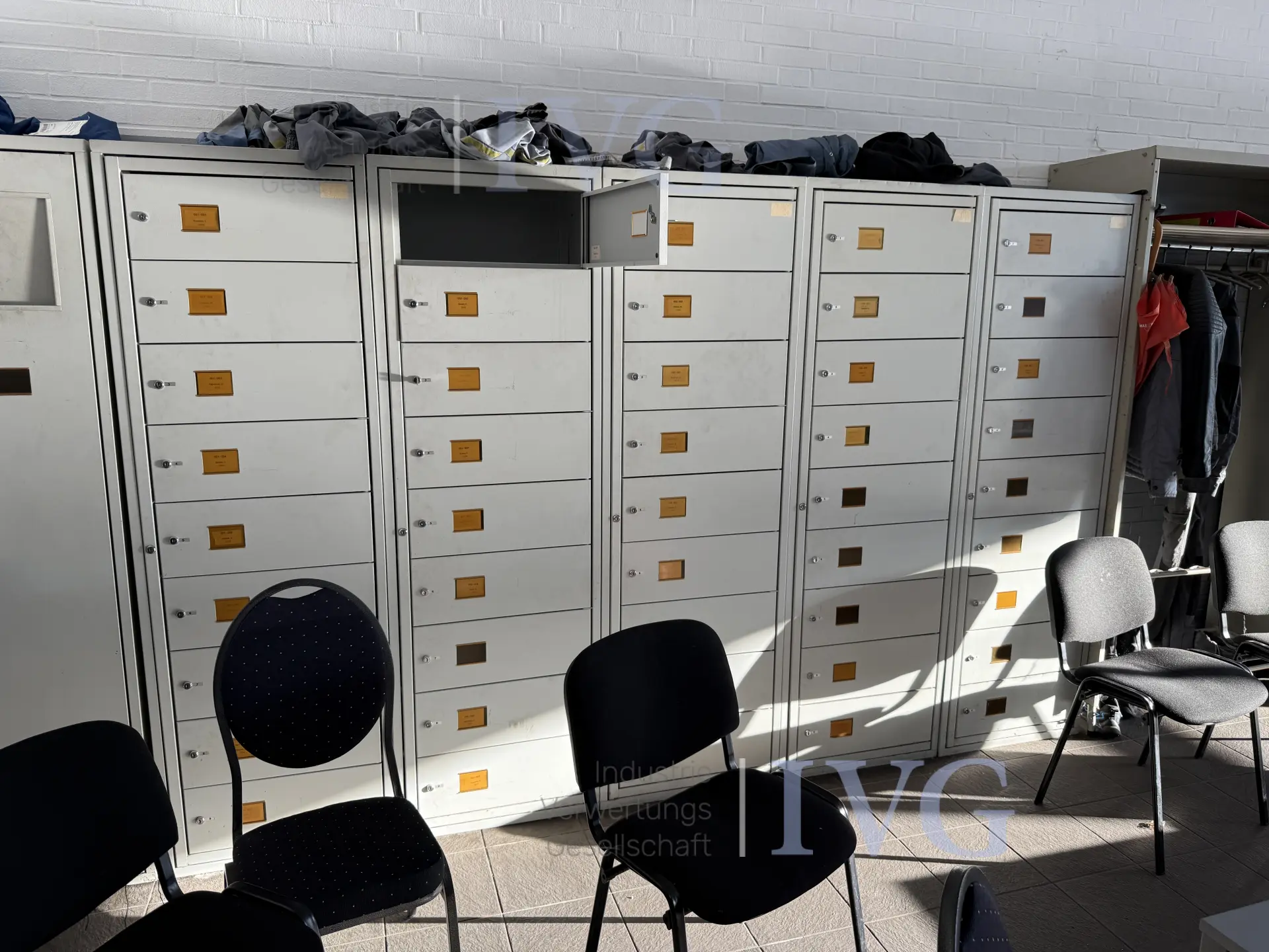 Kluisjesinstallatie – foto 4 – kavel bij IVG, Wilhelmshaven