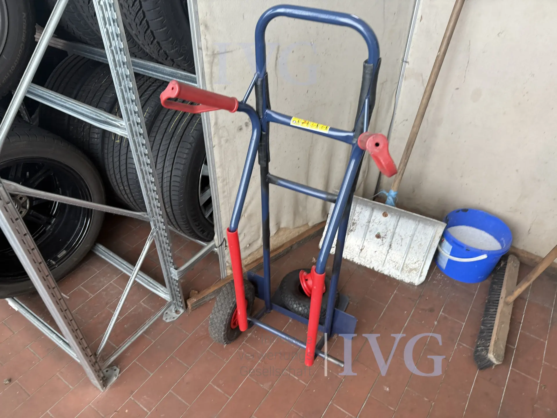 Steekkar (blauw) – foto 2 – kavel bij IVG, Wilhelmshaven