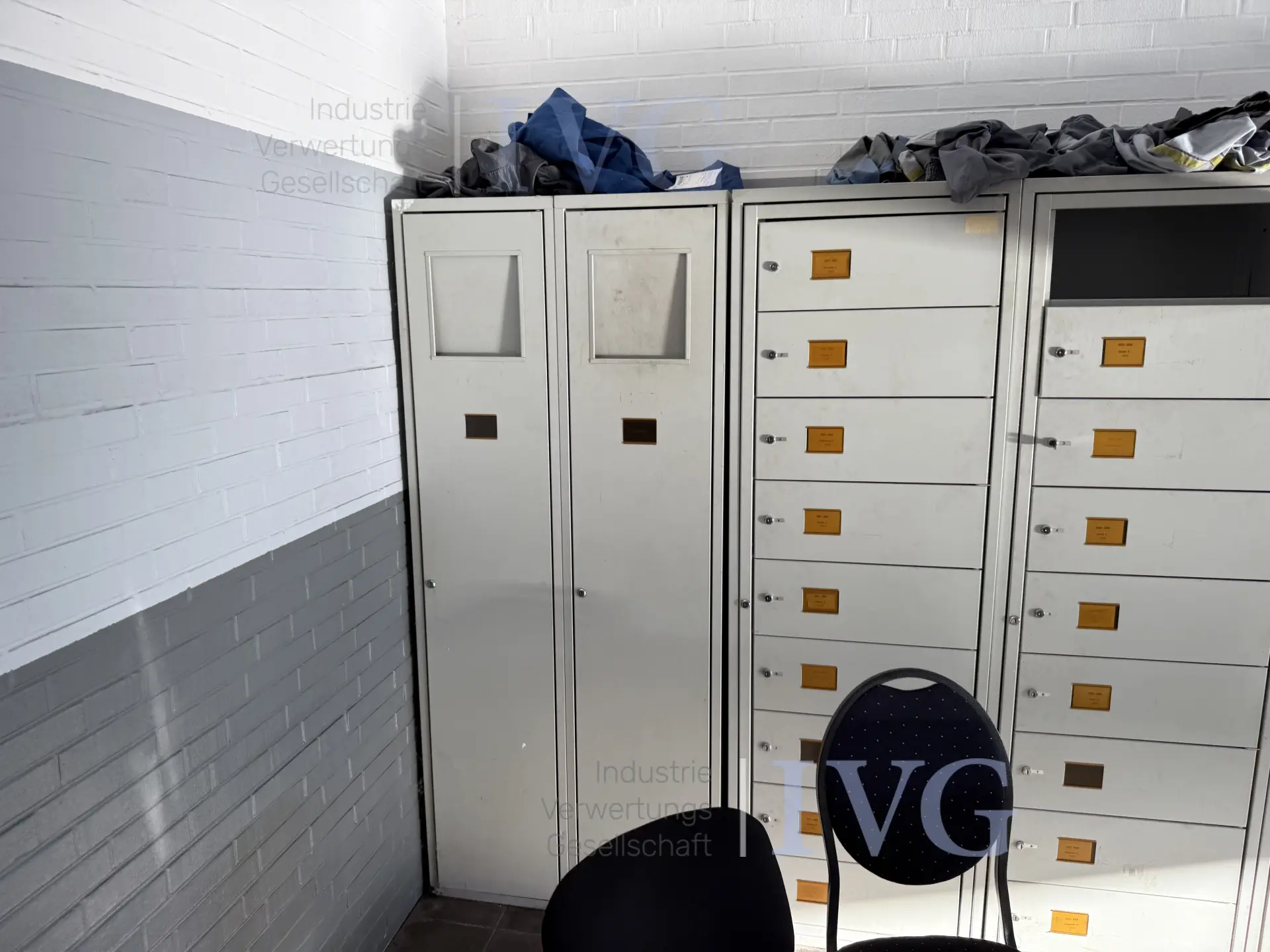 Kluisjesinstallatie – foto 3 – kavel bij IVG, Wilhelmshaven