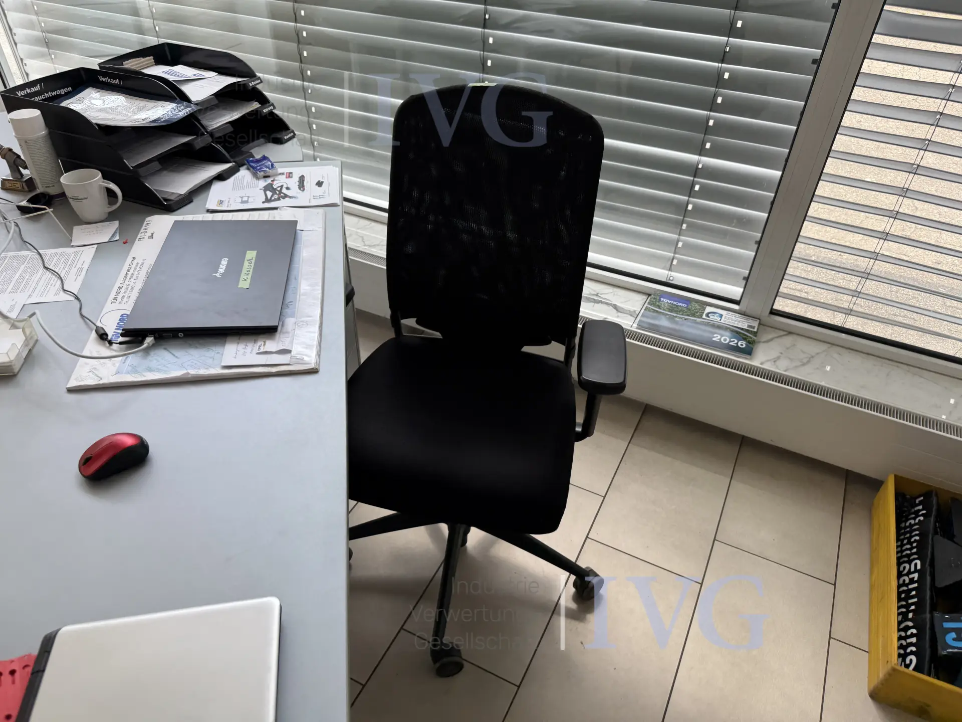 Schreibtisch MBT – foto 3 – kavel bij IVG, Wilhelmshaven