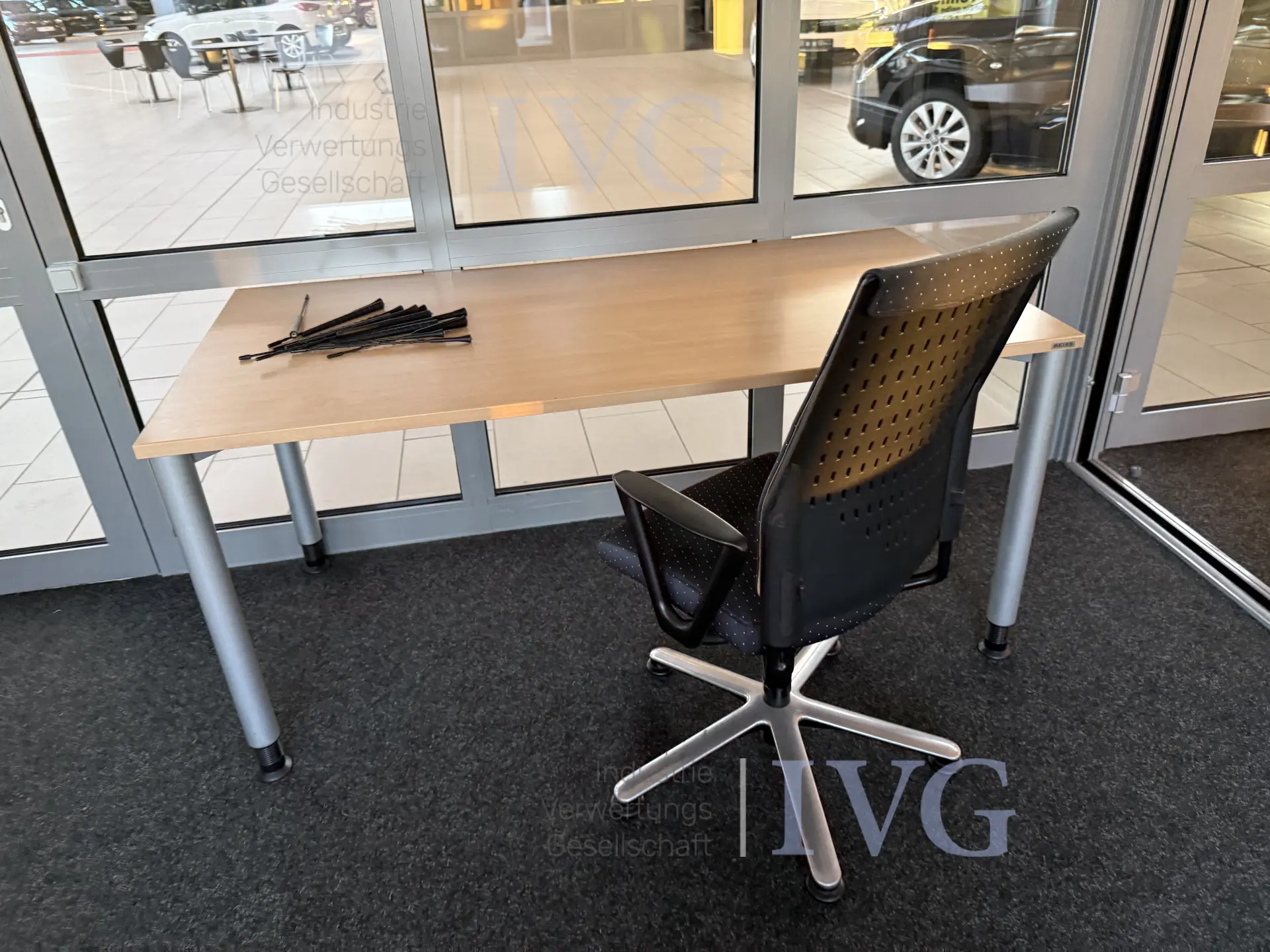 Schreibtisch REISS – foto 2 – kavel bij IVG, Wilhelmshaven