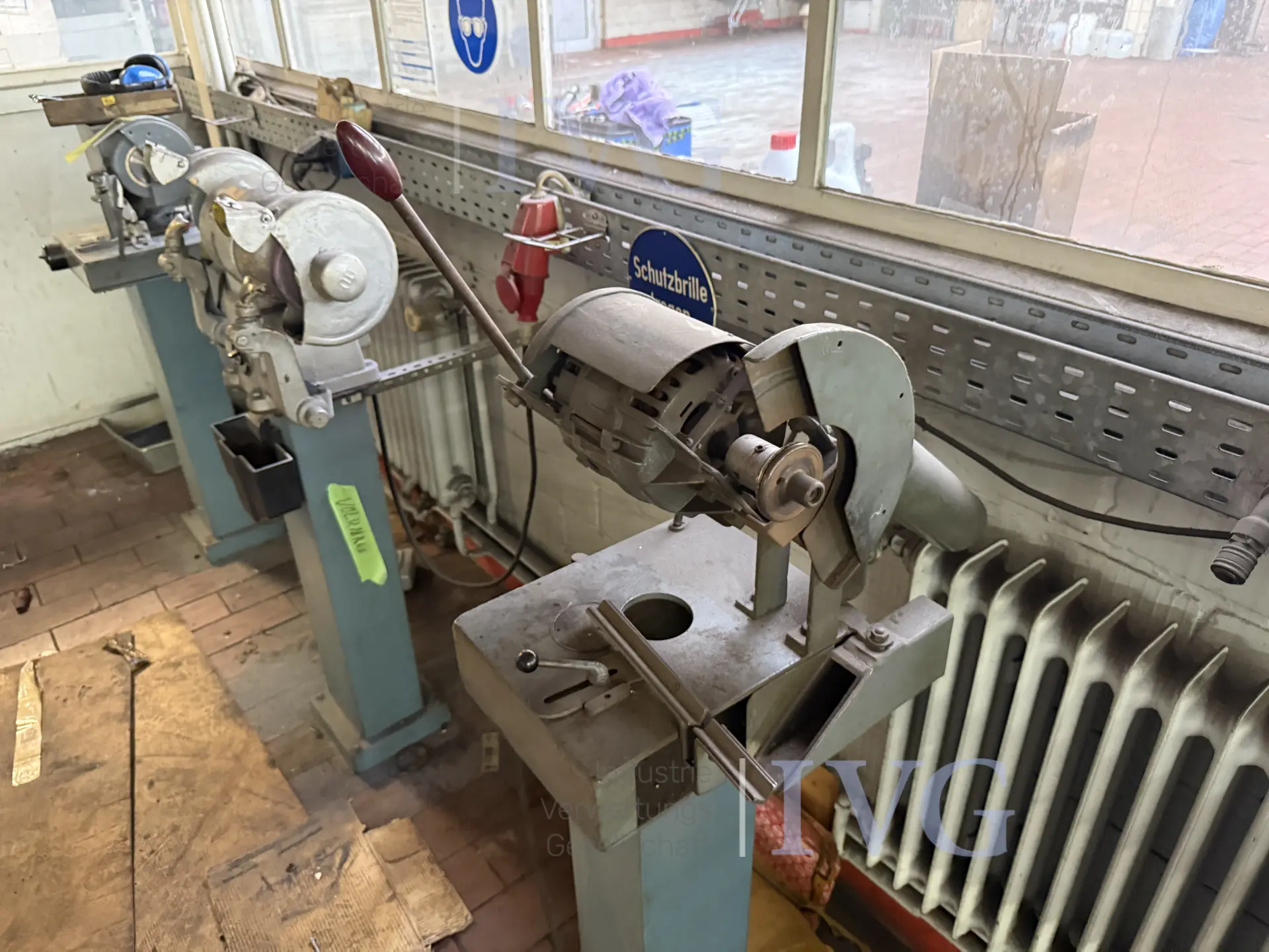 doorslijpmachine – foto 3 – kavel bij IVG, Wilhelmshaven