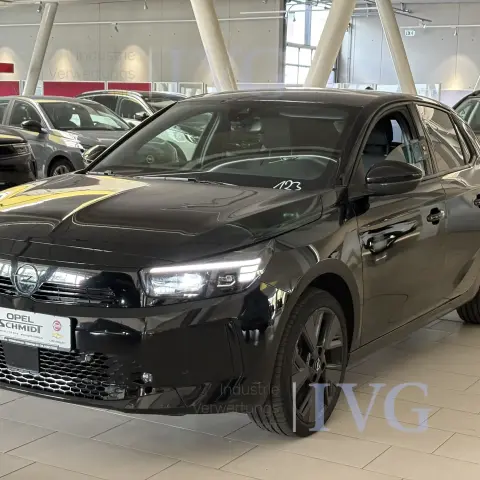 Schräghecklimousine (123) OPEL Corsa