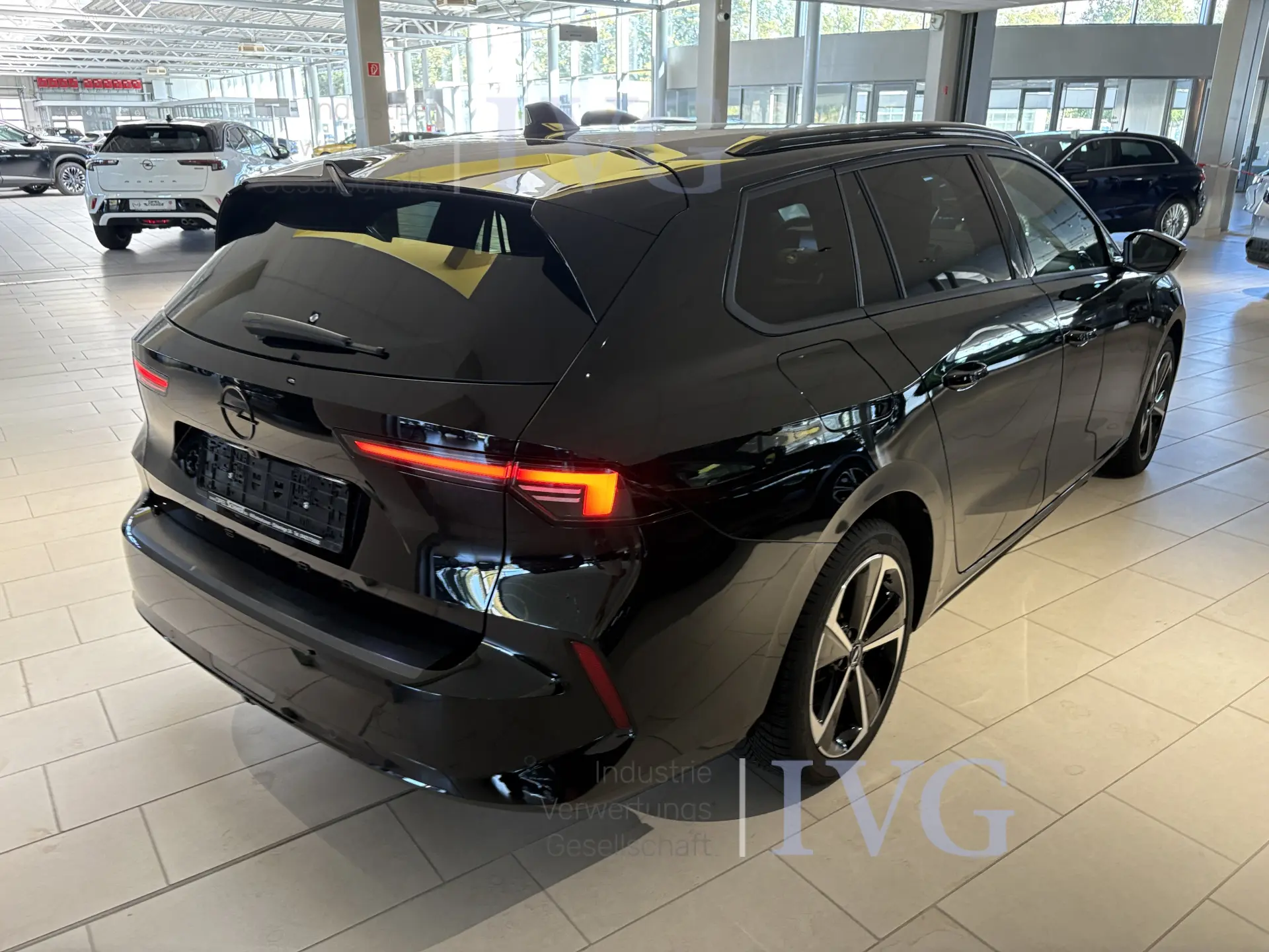 Personenkraftwagen (188) OPEL Astra Touring – foto 5 – kavel bij IVG, Wilhelmshaven