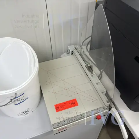 Papierschneider EBA Express 360