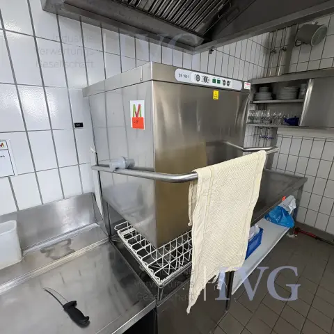 Haubenspülmaschine BARTSCHER DS 1001