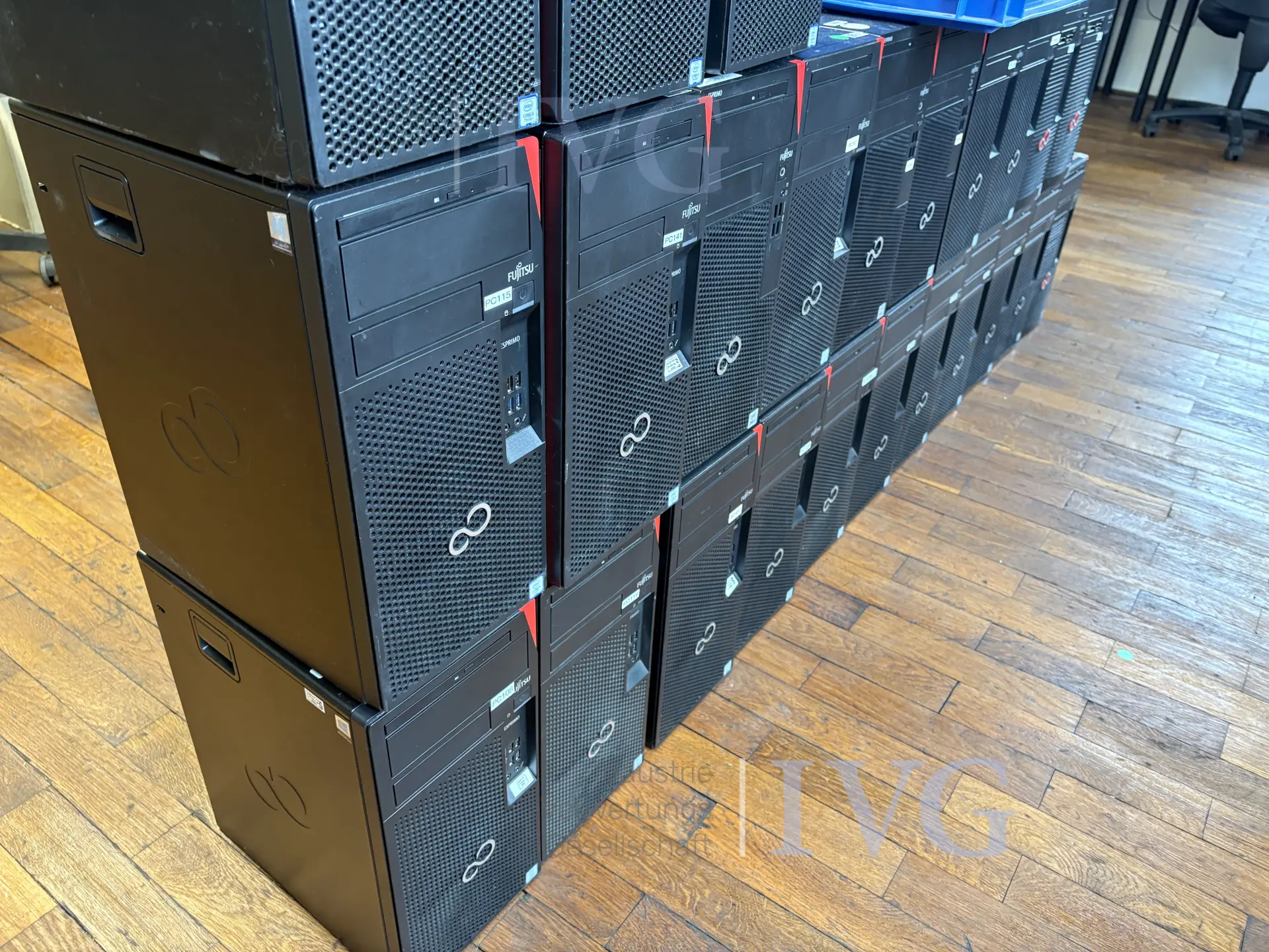Pc fujitsu esprimo – foto 8 – kavel bij IVG, Schwaigern