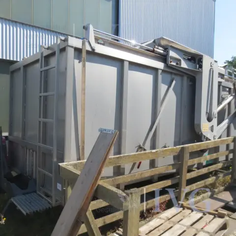 Edelstahlcontainer bzw. -aufbau GARNIER "41961"