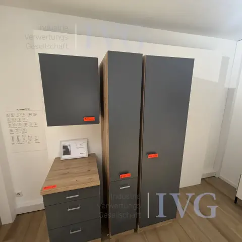 Apothekerschrank