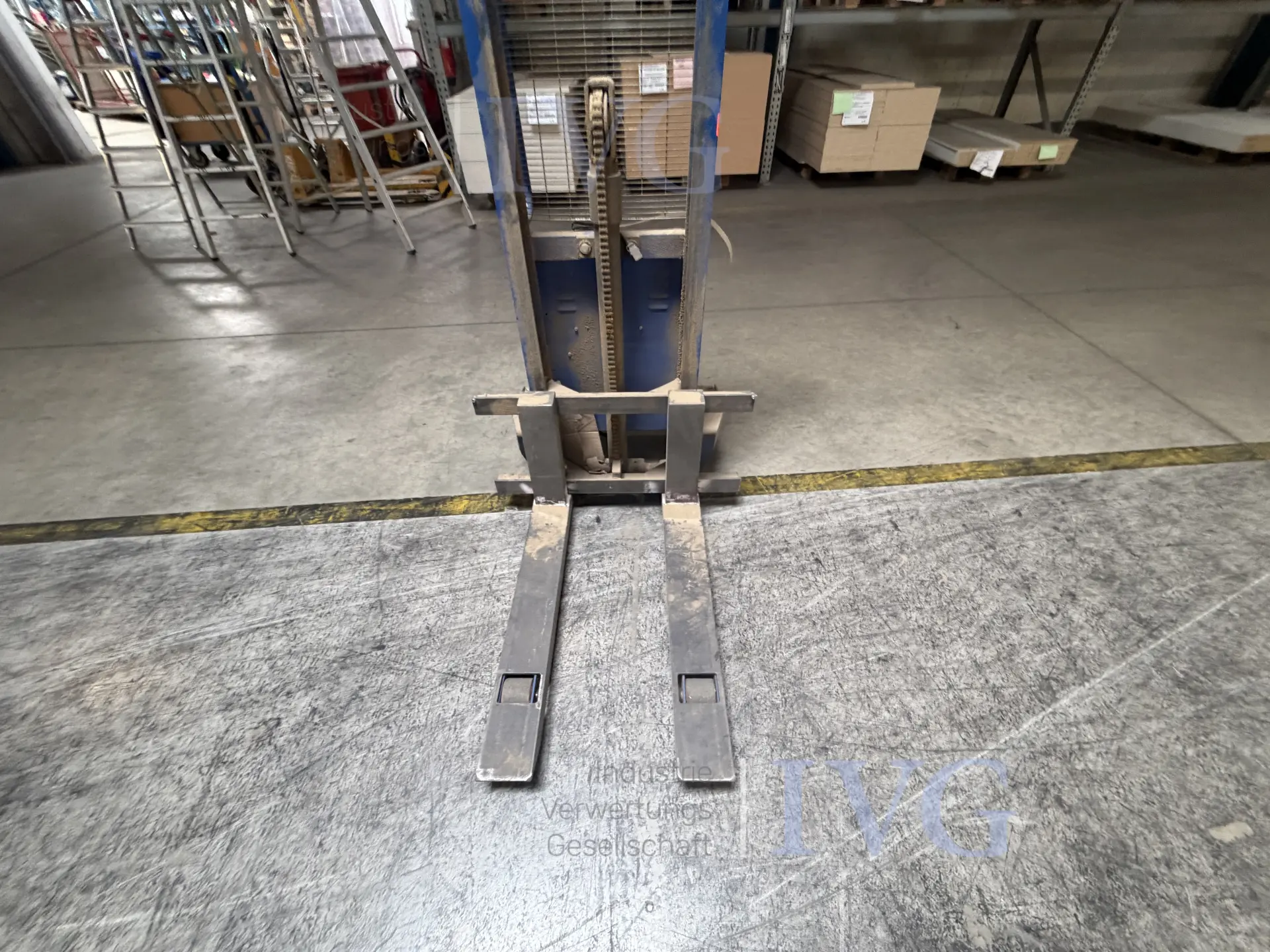 manueller Hochhubwagen ARMANNI Euro A Small 12V105/16 – foto 10 – kavel bij IVG, Rödinghausen