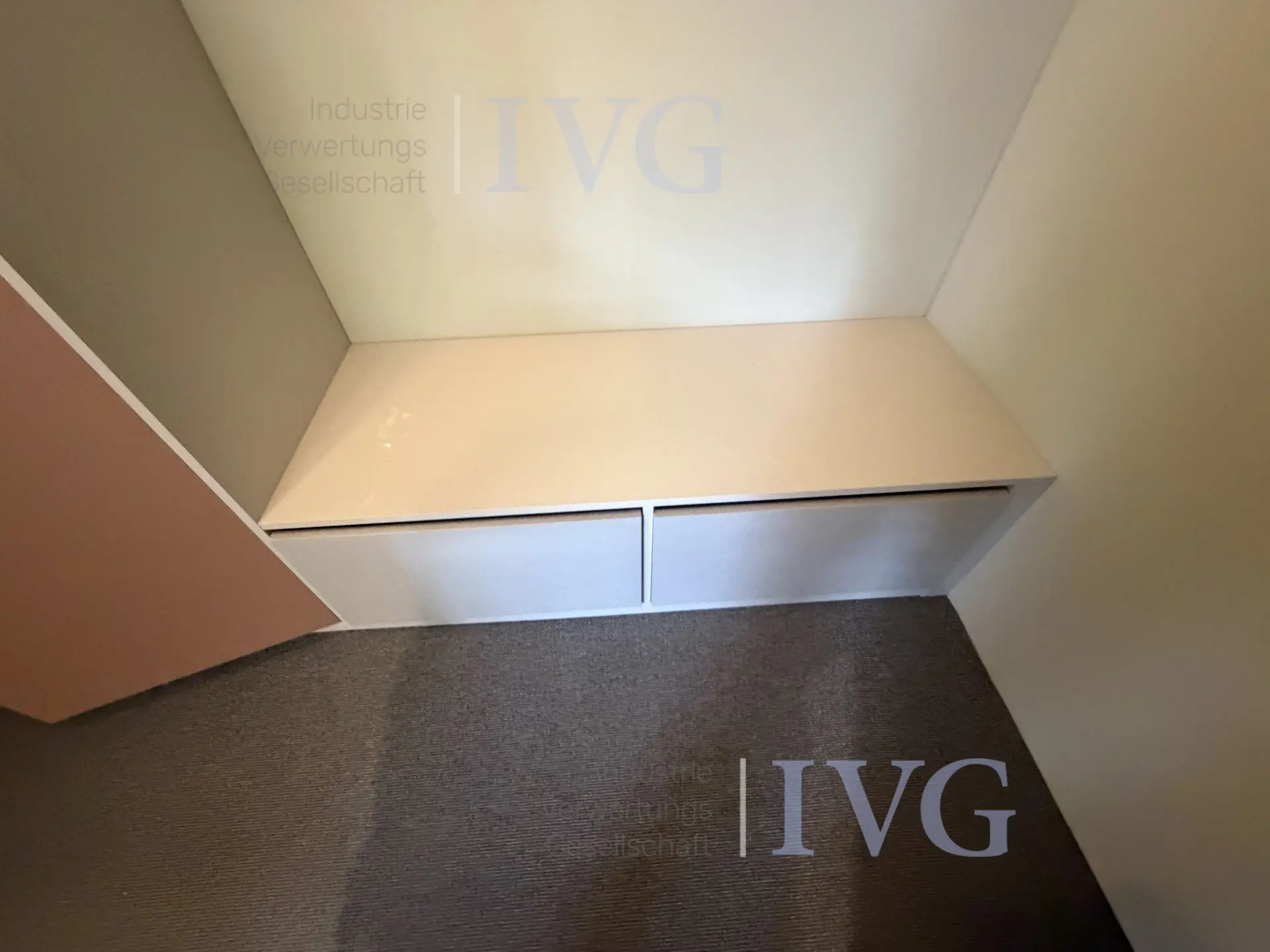 Inbouwkast – foto 3 – kavel bij IVG, Rödinghausen