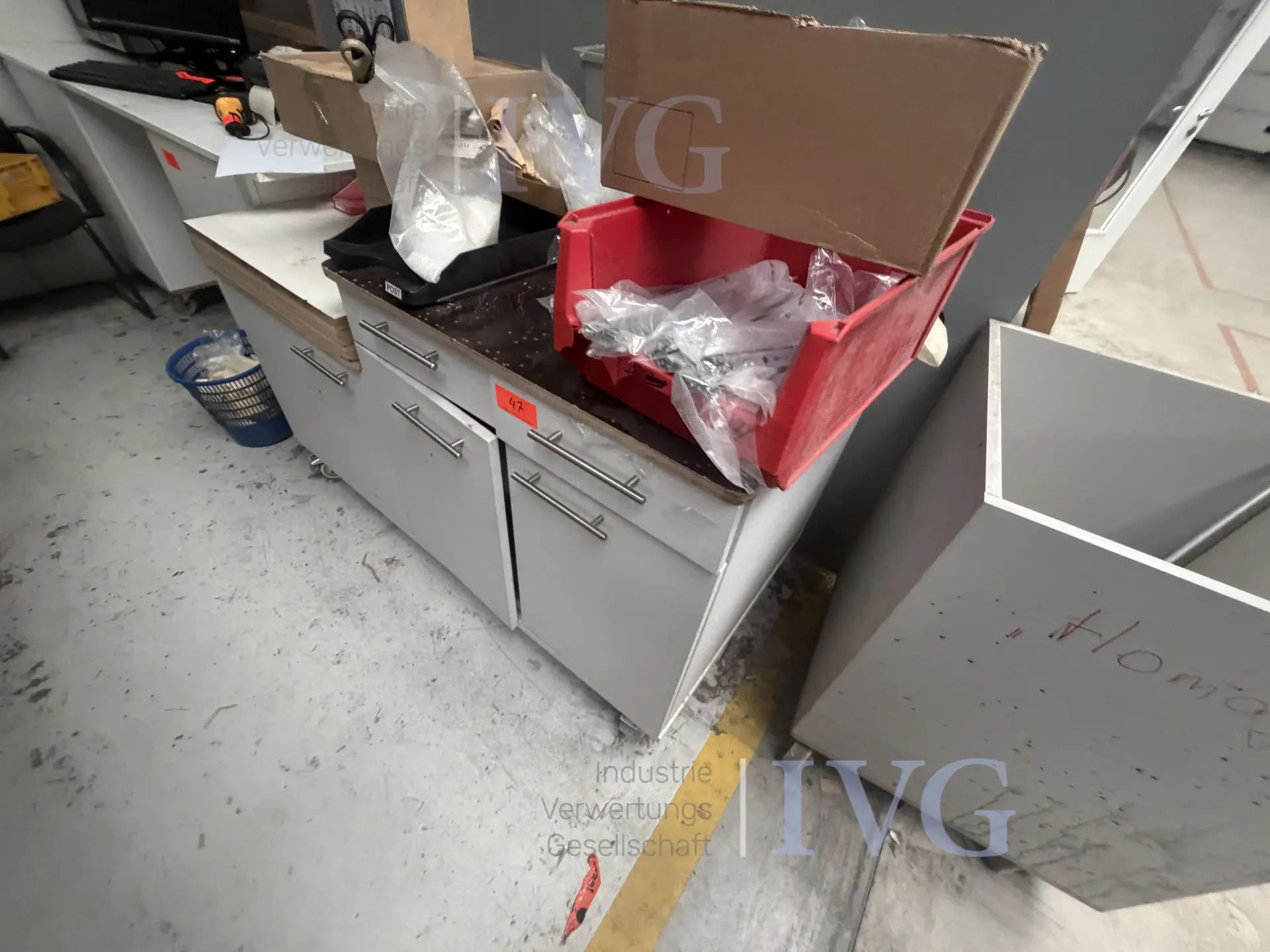 Verpakkingstafel – foto 21 – kavel bij IVG, Rödinghausen