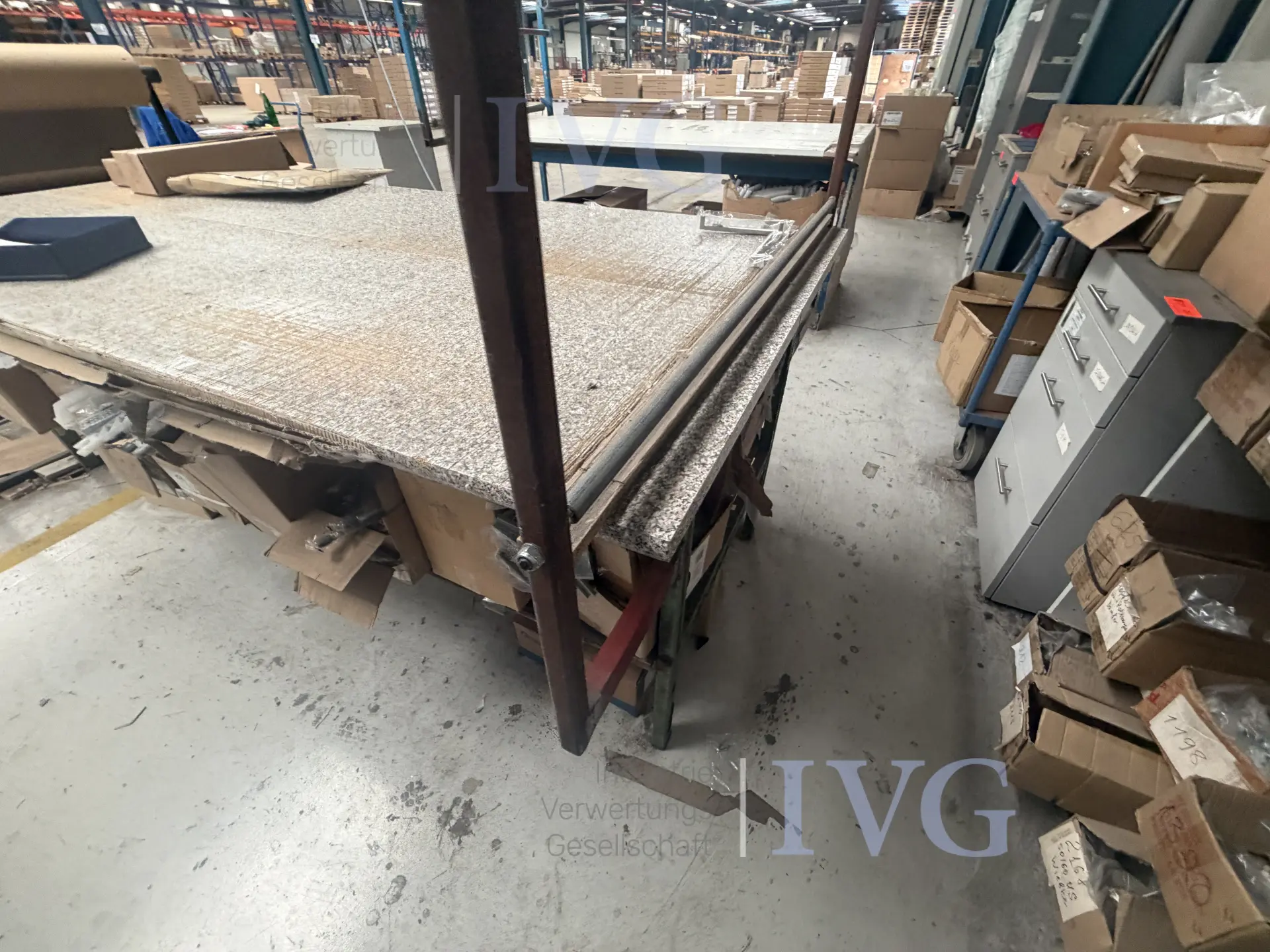 Verpakkingstafel – foto 6 – kavel bij IVG, Rödinghausen