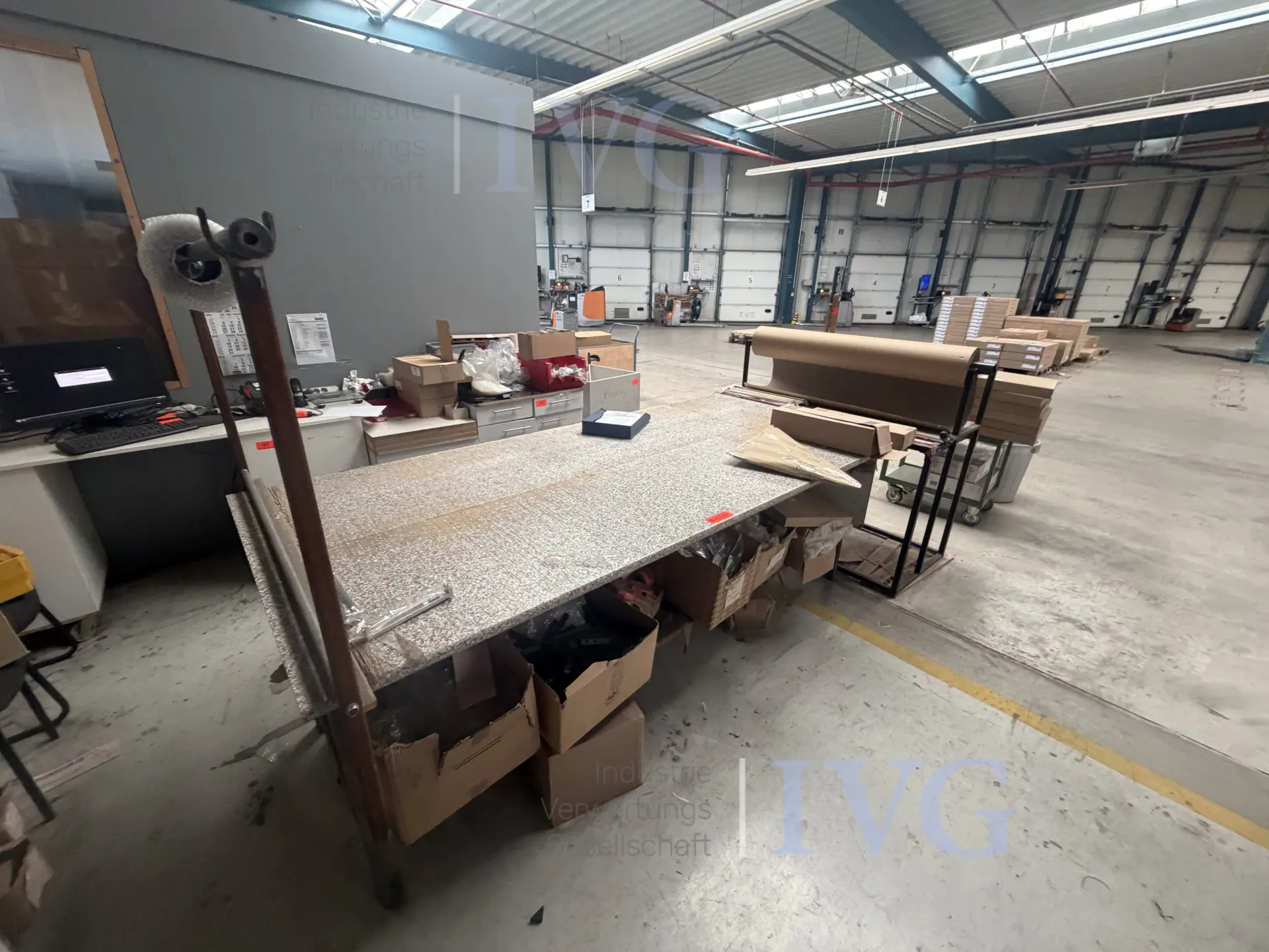 Verpakkingstafel – foto 4 – kavel bij IVG, Rödinghausen