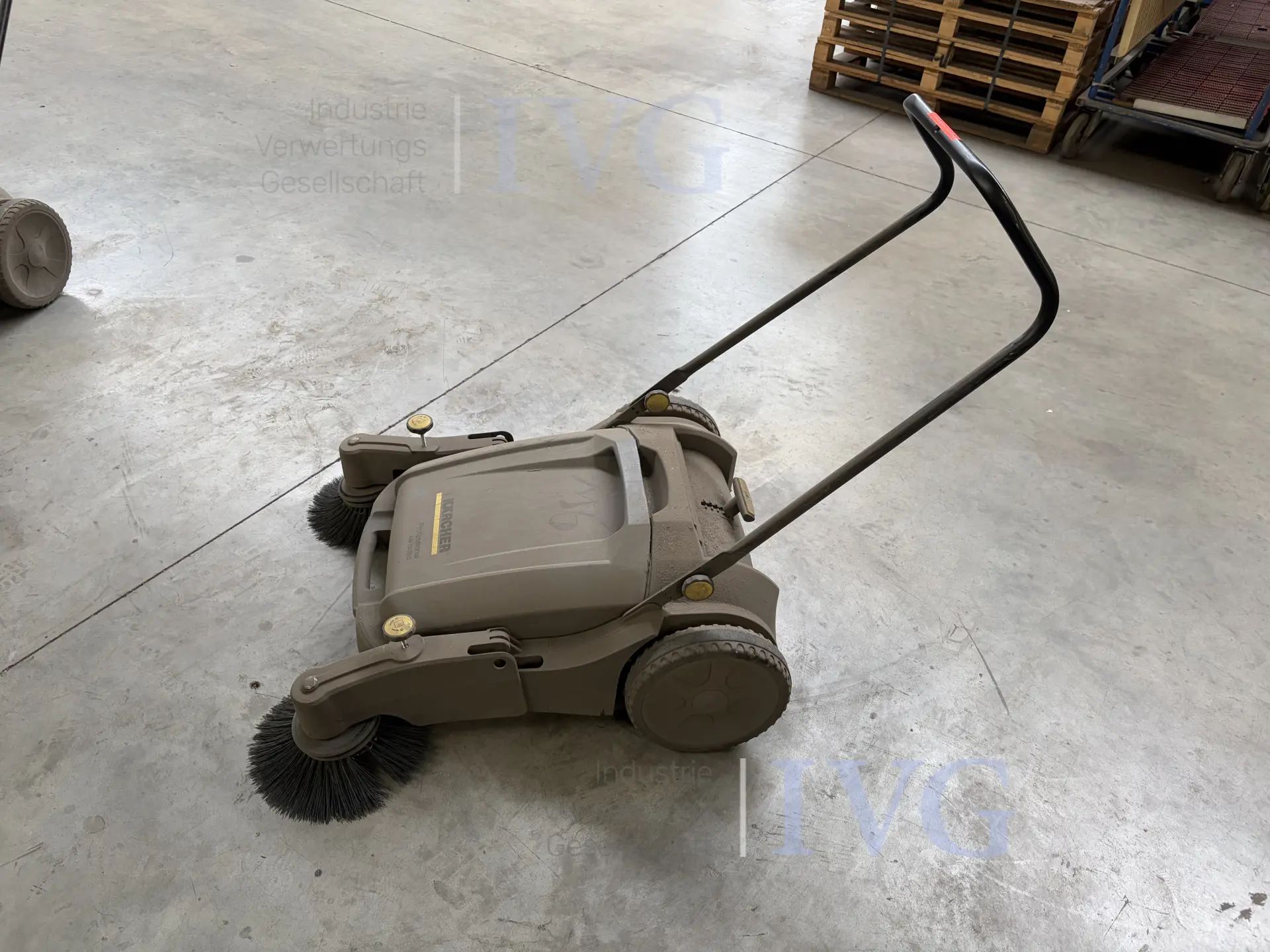 Veegmachine KÄRCHER KM70/20C – foto 4 – kavel bij IVG, Rödinghausen