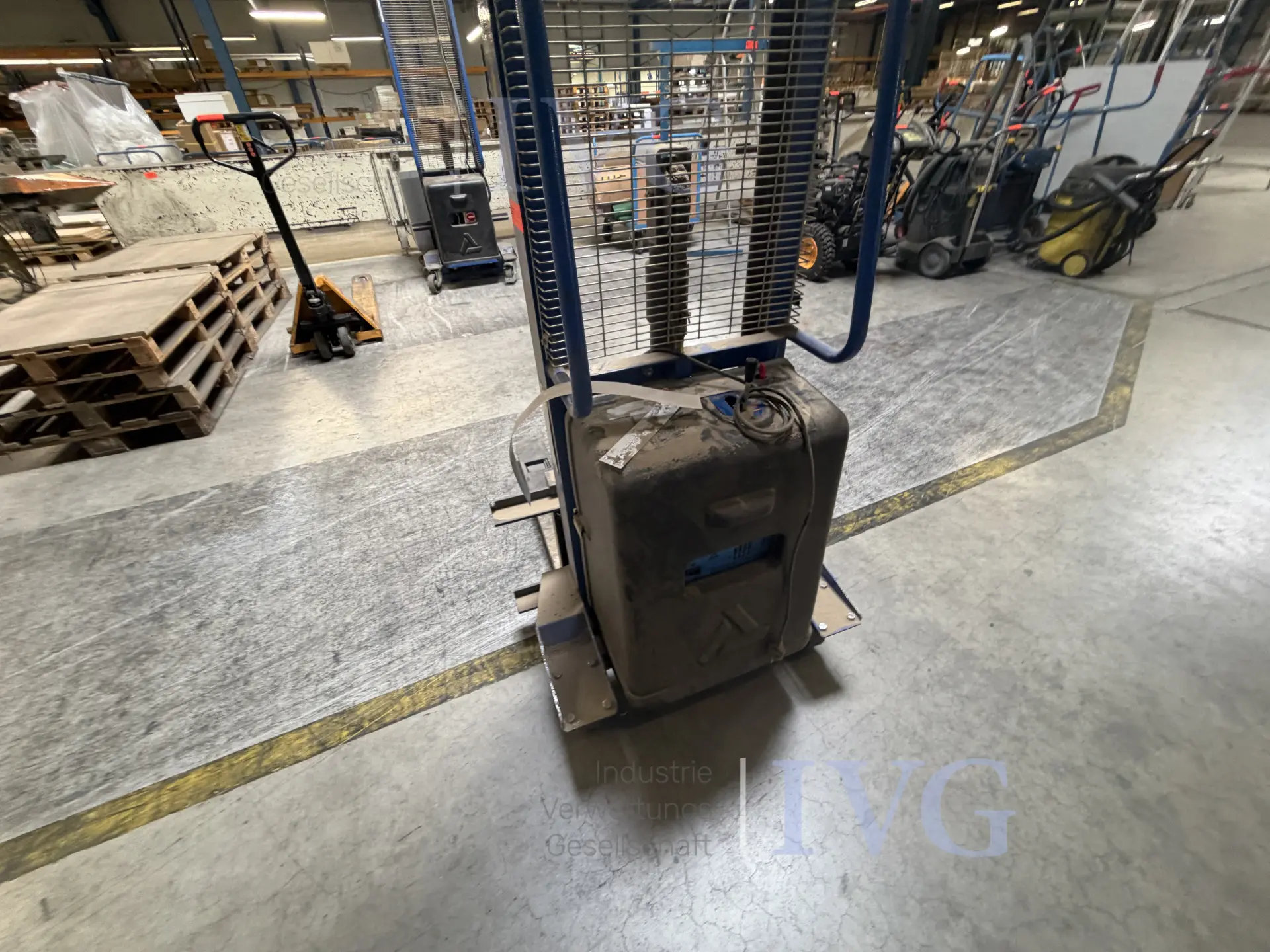 manueller Hochhubwagen ARMANNI Euro A Small 12V105/16 – foto 5 – kavel bij IVG, Rödinghausen