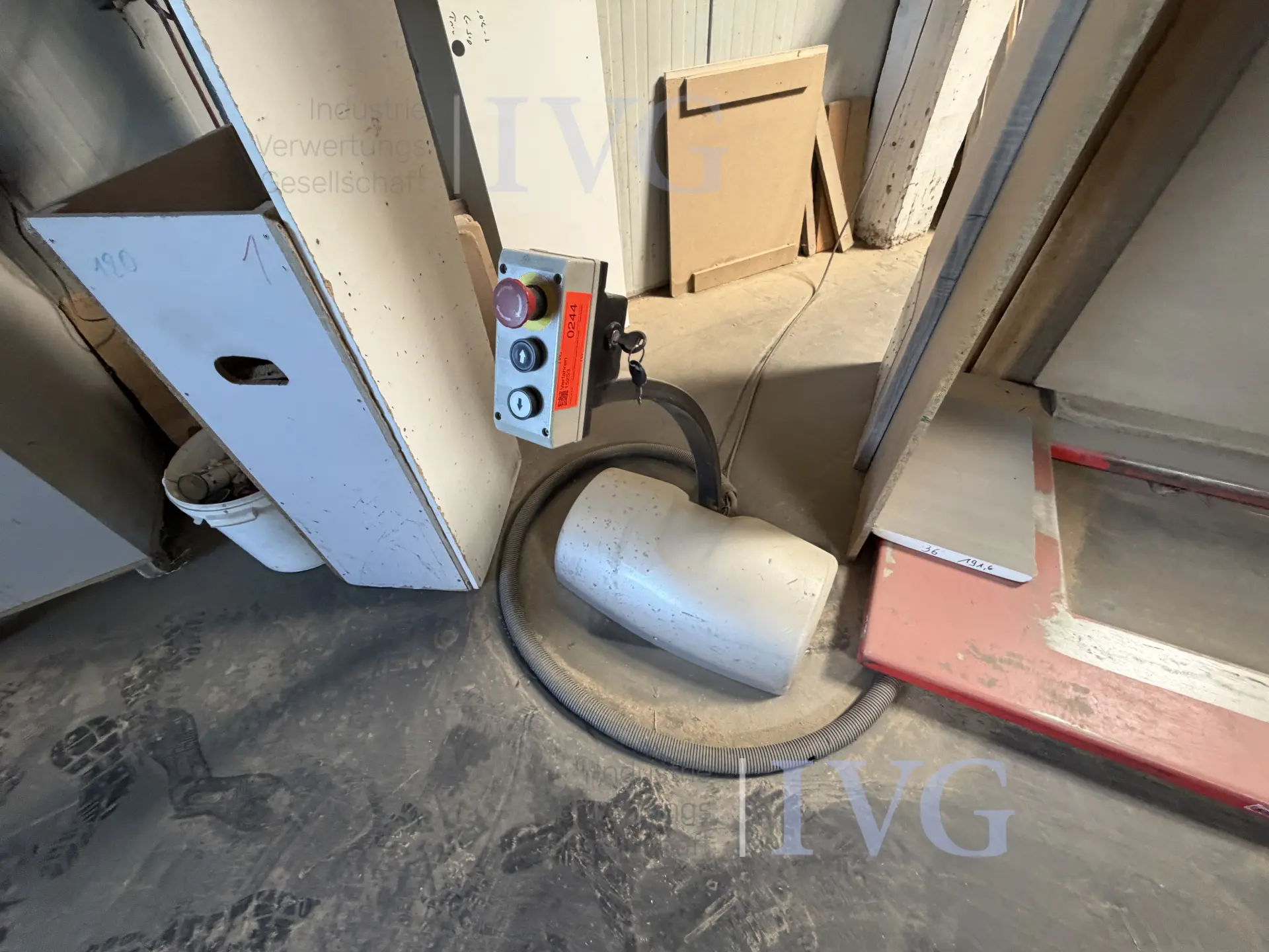 Paletten-Scherenhubtisch – foto 2 – kavel bij IVG, Rödinghausen