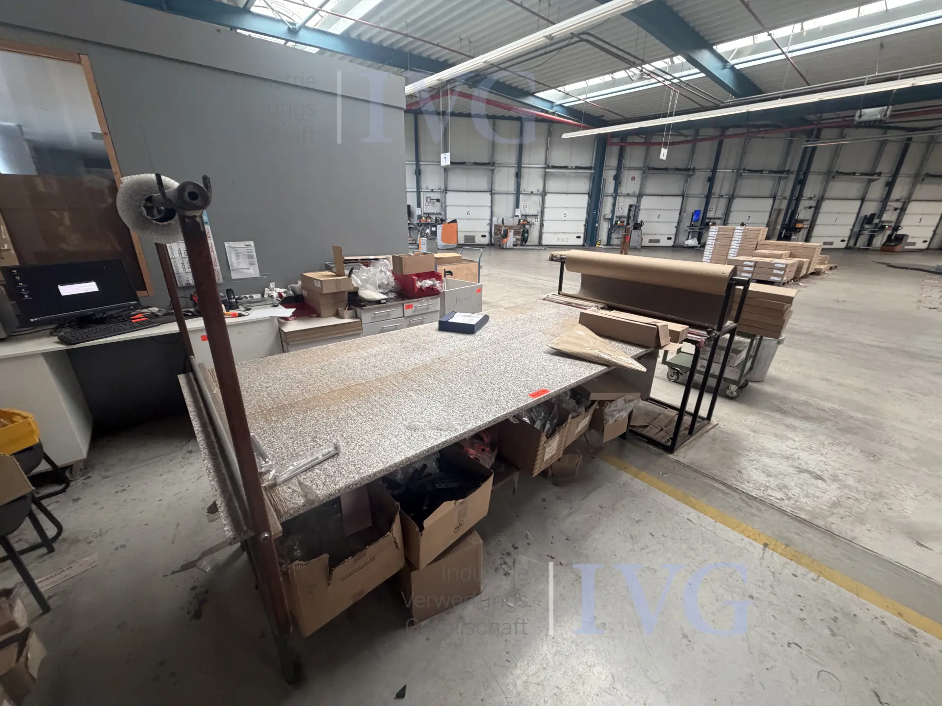 Verpakkingstafel – foto 3 – kavel bij IVG, Rödinghausen