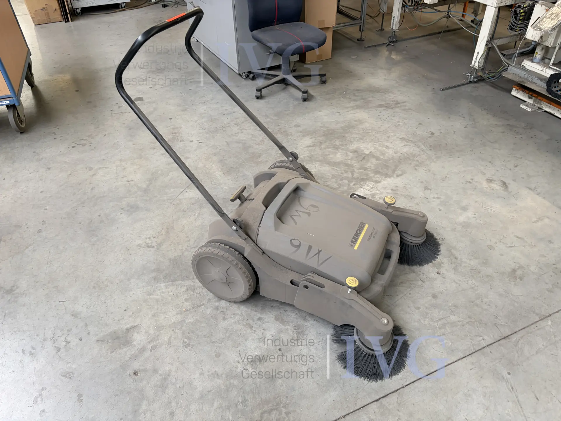 Veegmachine KÄRCHER KM70/20C – foto 2 – kavel bij IVG, Rödinghausen