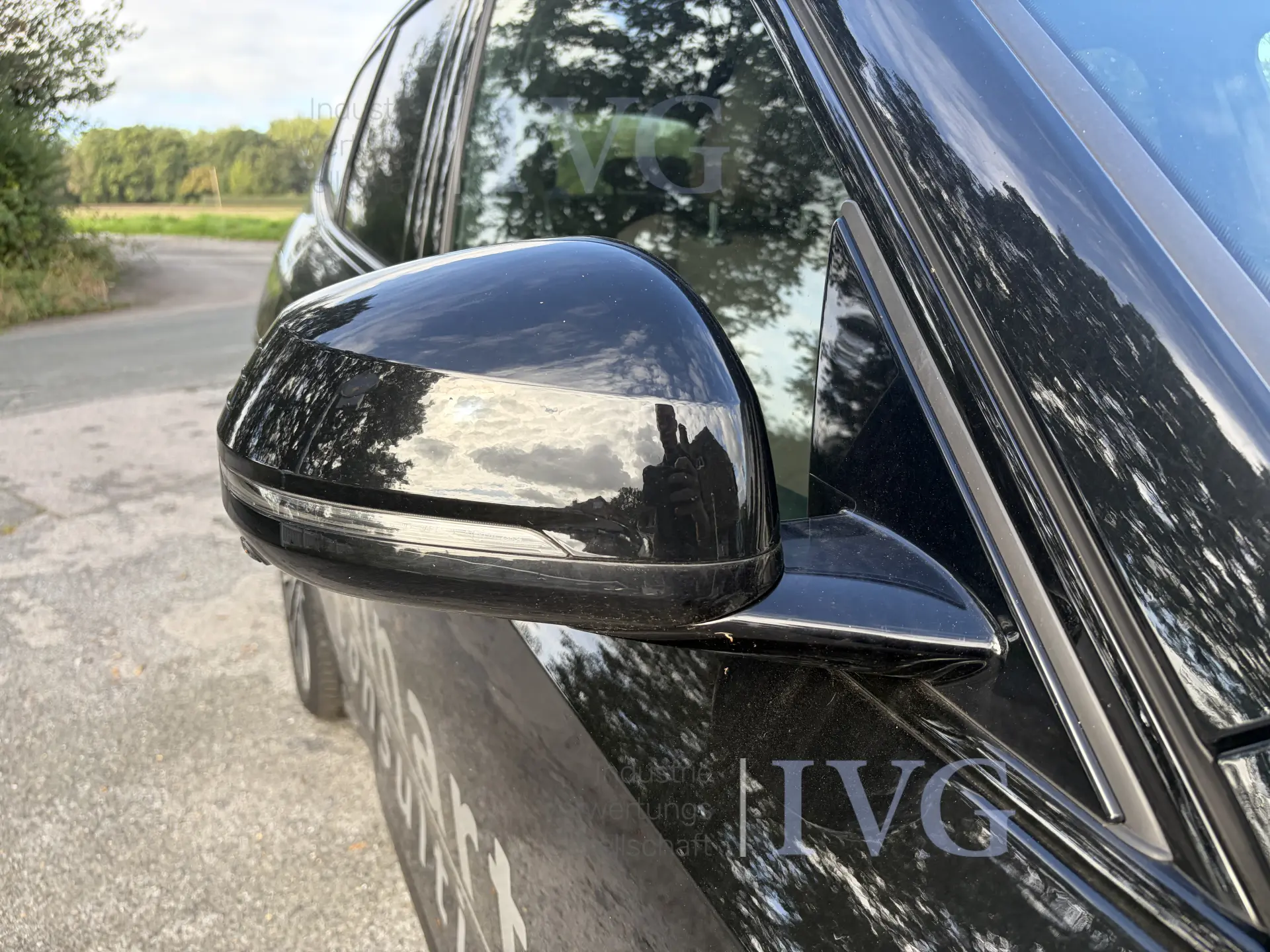 BMW iX1 xDrive30 stationwagen – foto 13 – kavel bij IVG, Bad Salzuflen