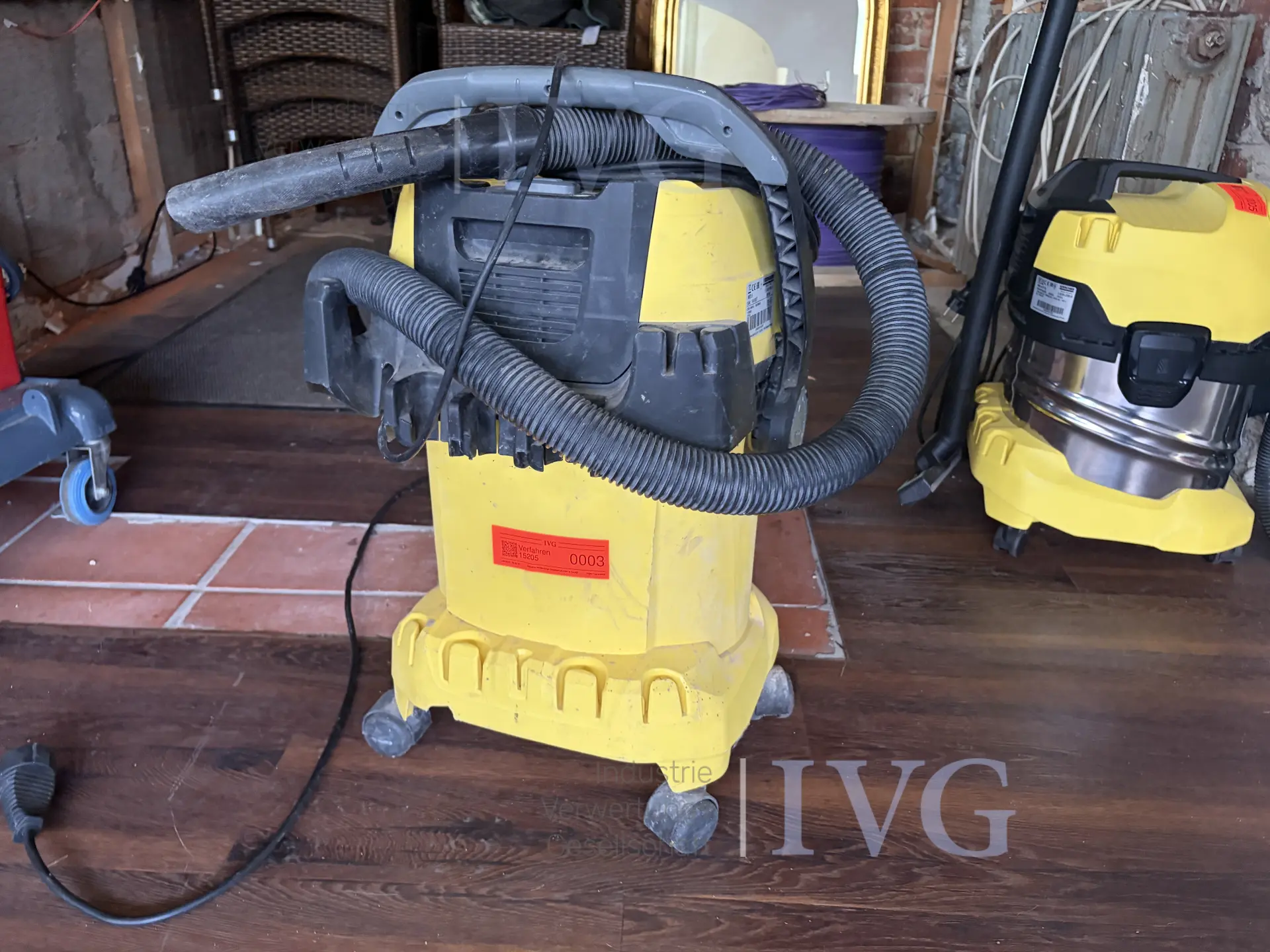 Industriële stofzuiger KÄRCHER WD 5 – foto 4 – kavel bij IVG, Bad Salzuflen