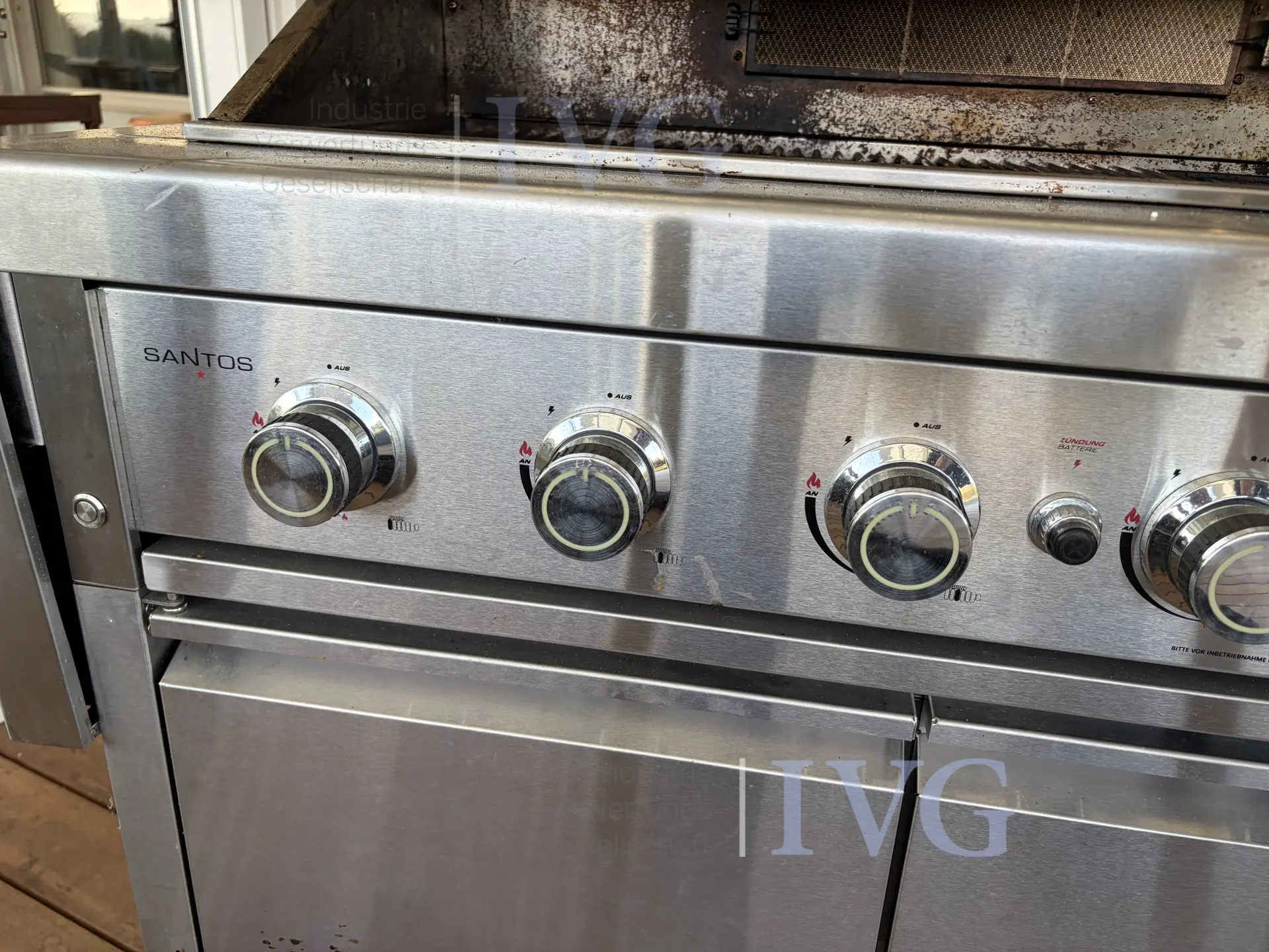 Gasbarbecue SANTOS P 618 – foto 15 – kavel bij IVG, Bad Salzuflen