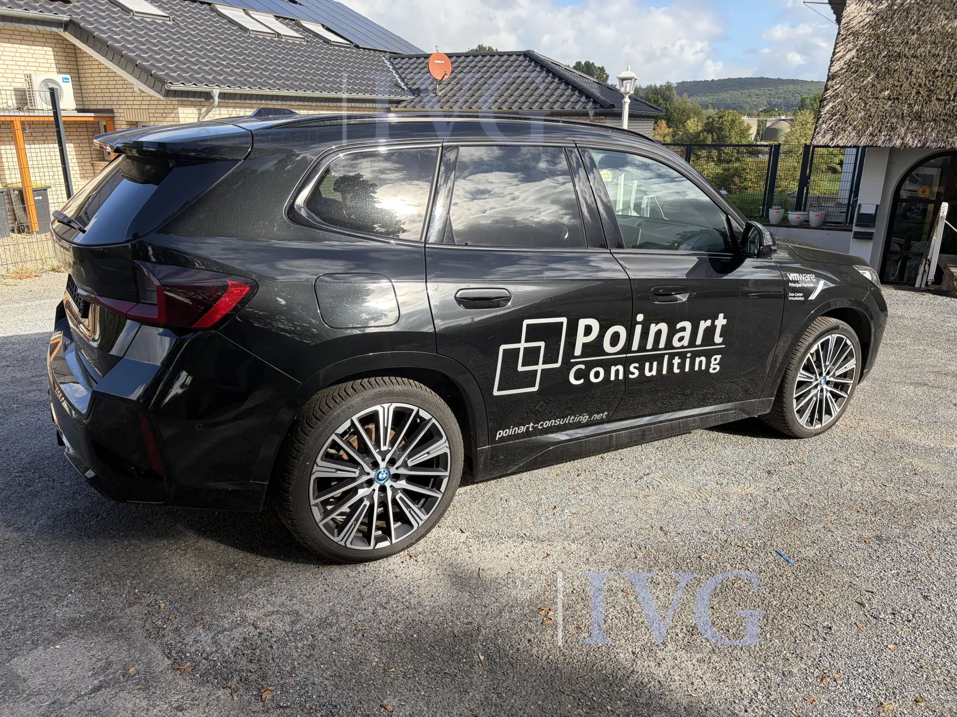 Kombilimousine BMW iX1 xDrive30 – foto 3 – kavel bij IVG, Bad Salzuflen