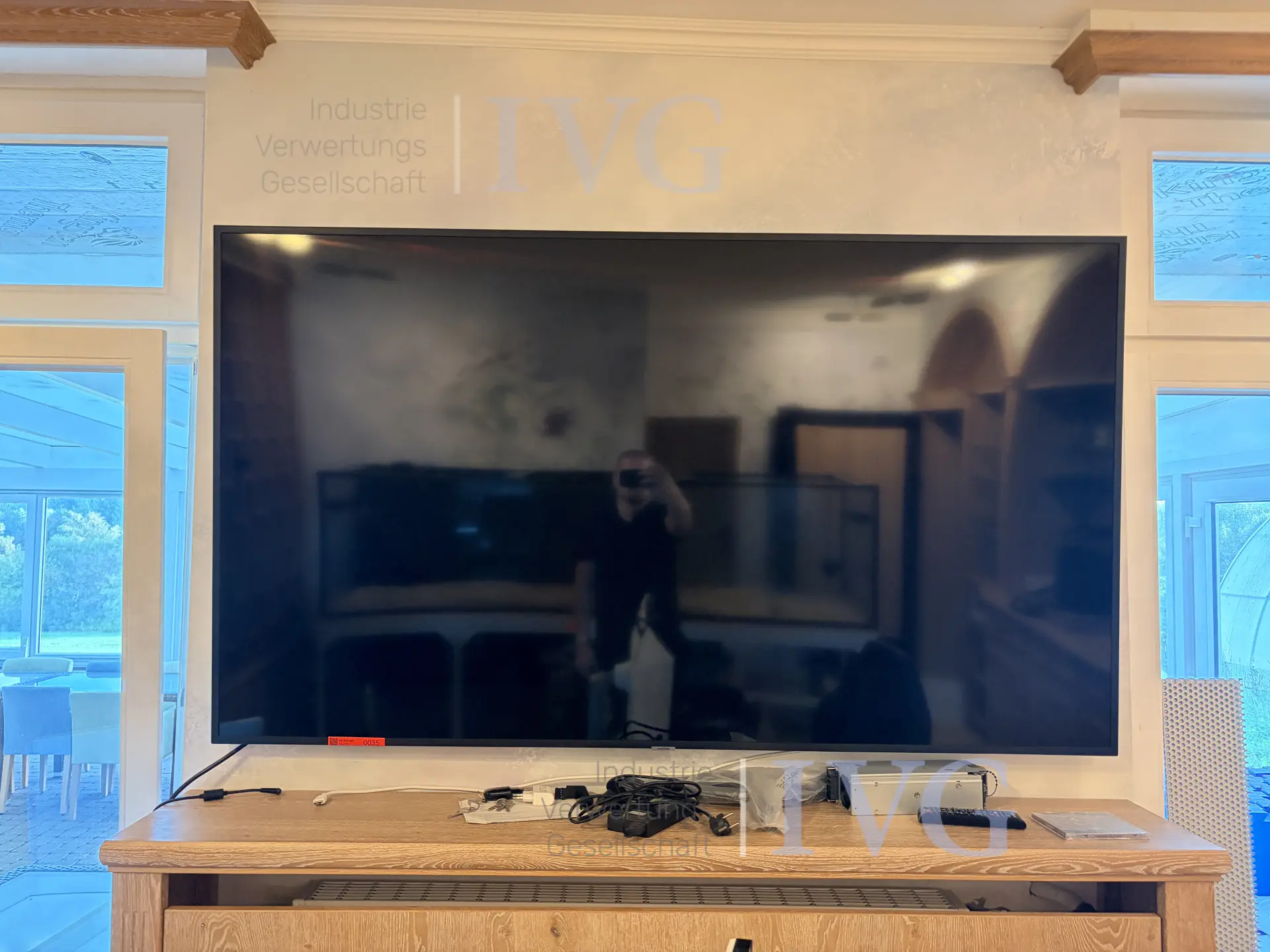 SAMSUNG-flatscreen – foto 2 – kavel bij IVG, Bad Salzuflen
