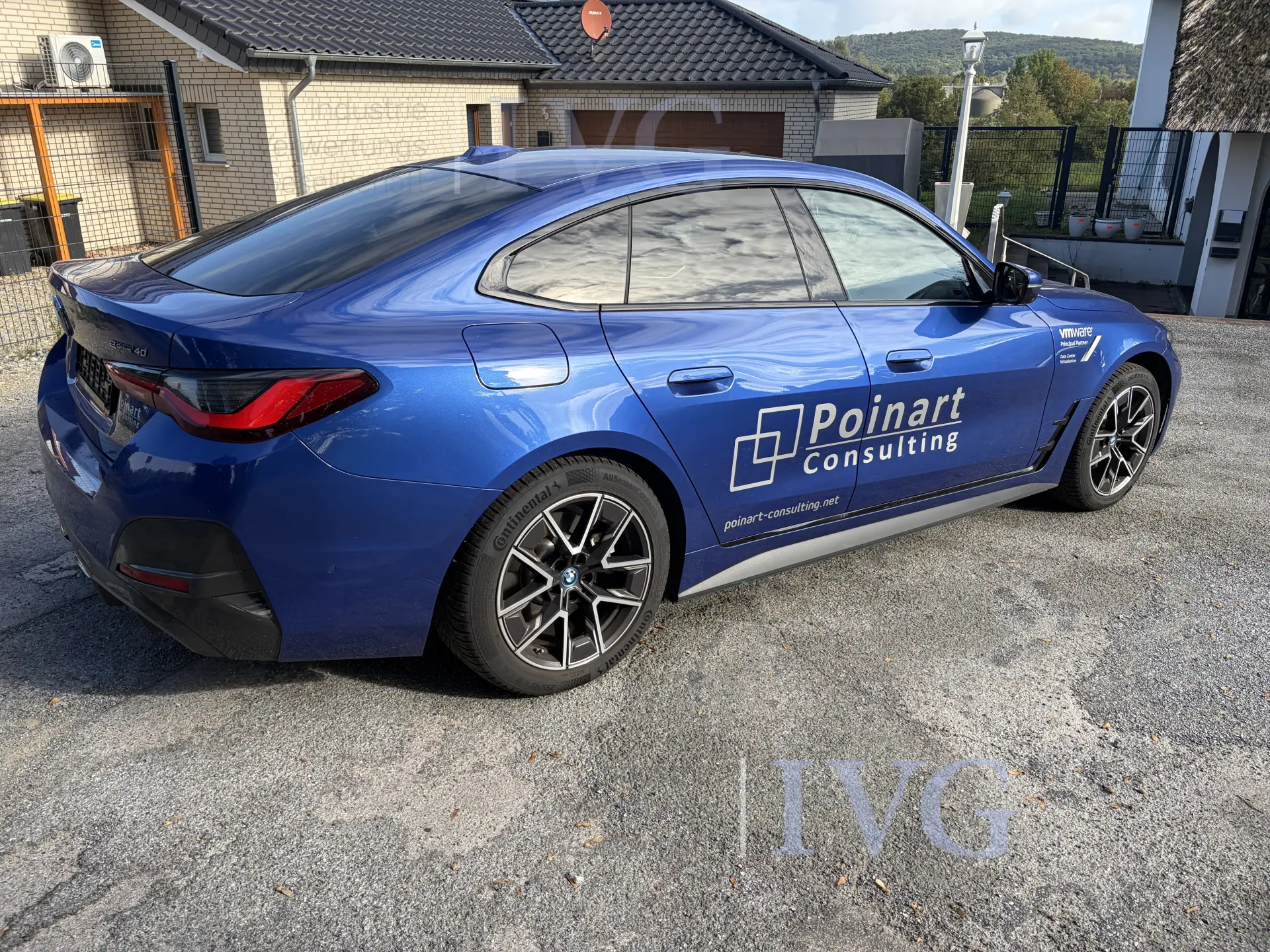 Limousine BMW i4 eDrive40 – foto 3 – kavel bij IVG, Bad Salzuflen