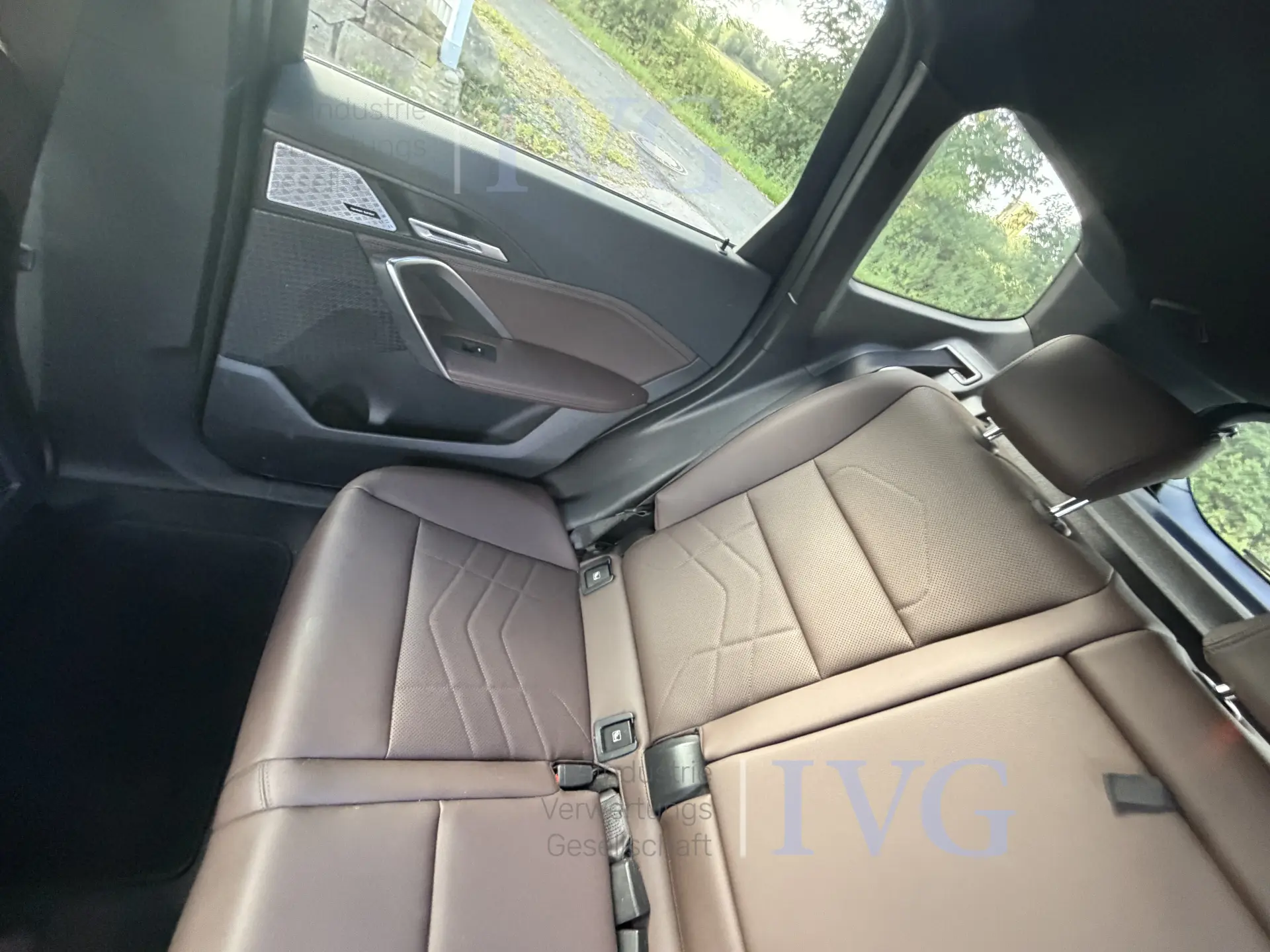 BMW iX1 xDrive30 stationwagen – foto 27 – kavel bij IVG, Bad Salzuflen