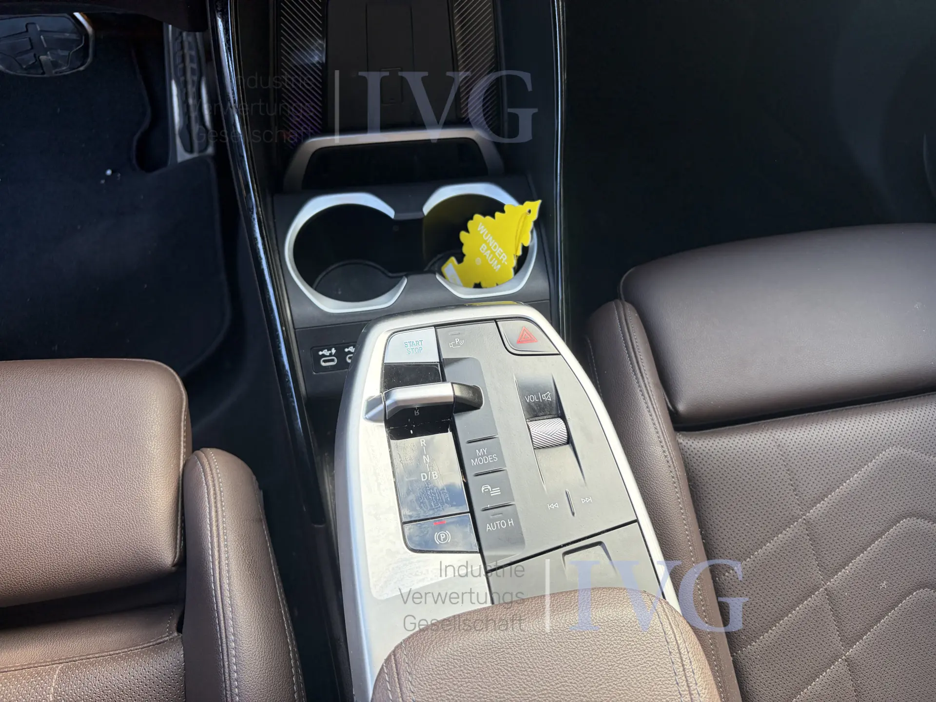 BMW iX1 xDrive30 stationwagen – foto 18 – kavel bij IVG, Bad Salzuflen