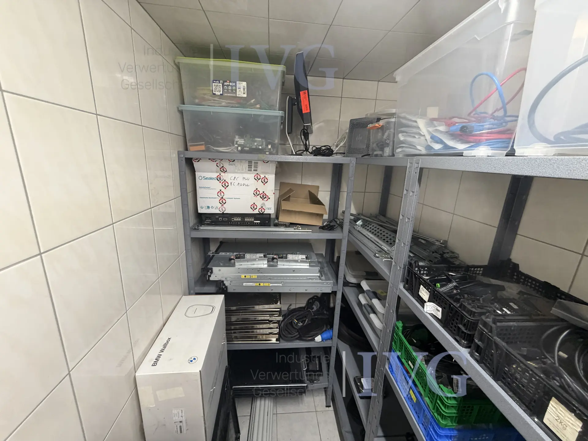 Stalen in elkaar te zetten rek – foto 2 – kavel bij IVG, Bad Salzuflen