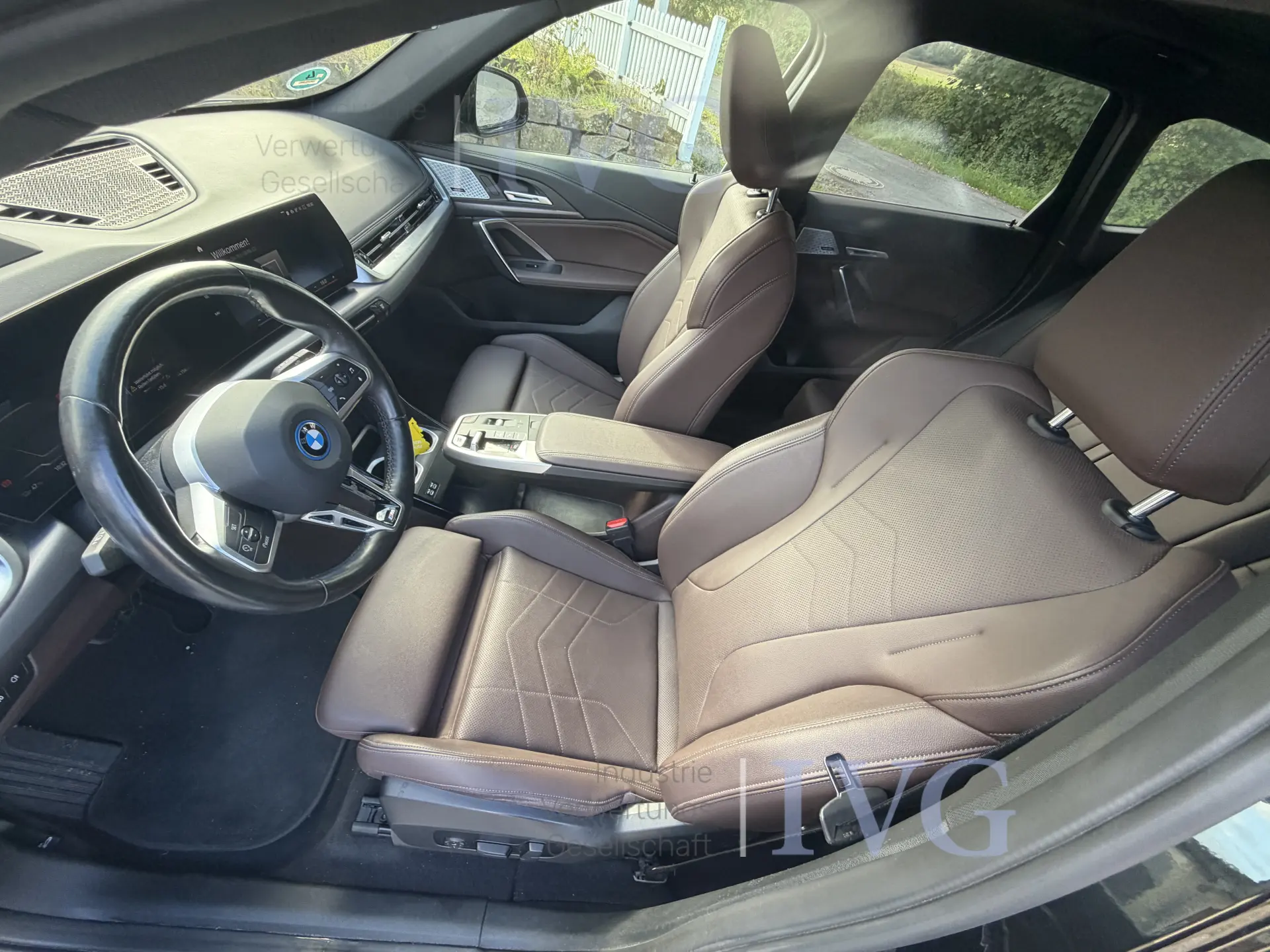 BMW iX1 xDrive30 stationwagen – foto 16 – kavel bij IVG, Bad Salzuflen