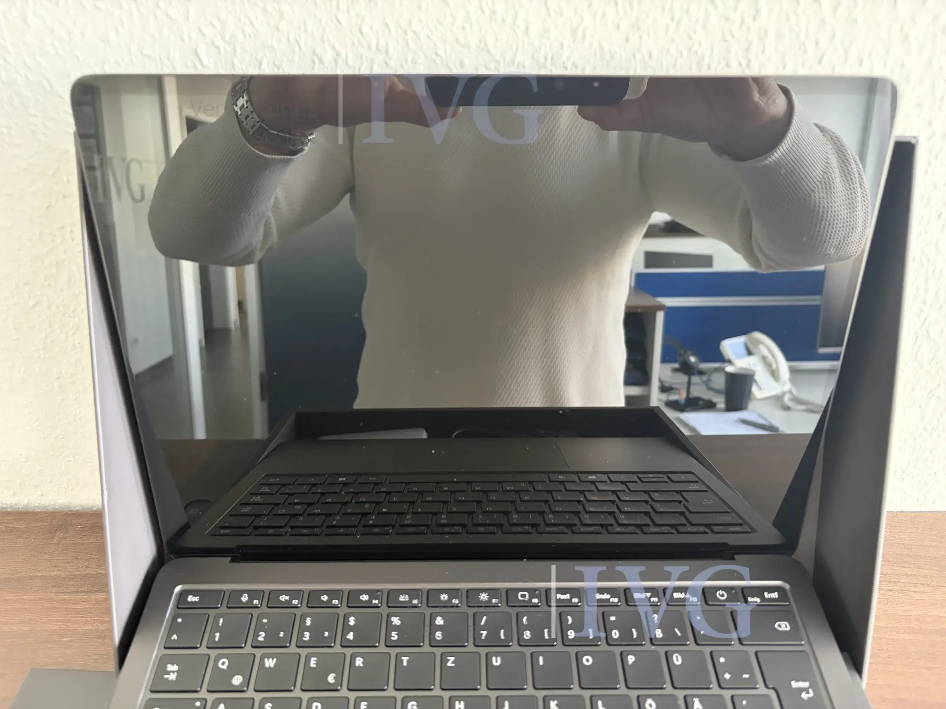 Notebook MICROSOFT Surface 2036 – foto 7 – kavel bij IVG, Bad Salzuflen