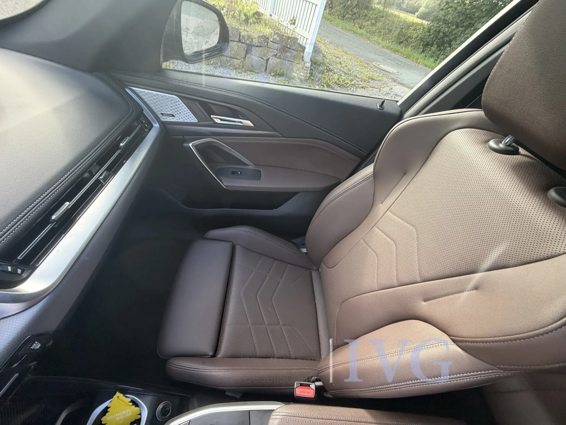 BMW iX1 xDrive30 stationwagen – foto 24 – kavel bij IVG, Bad Salzuflen