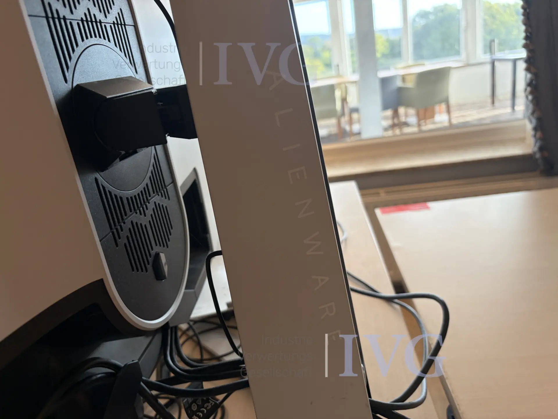 Flachbildschirm ALIENWARE CRPZK53 – foto 5 – kavel bij IVG, Bad Salzuflen