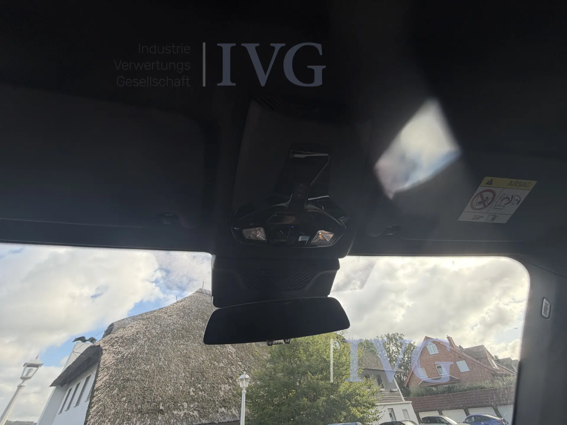 BMW iX1 xDrive30 stationwagen – foto 23 – kavel bij IVG, Bad Salzuflen