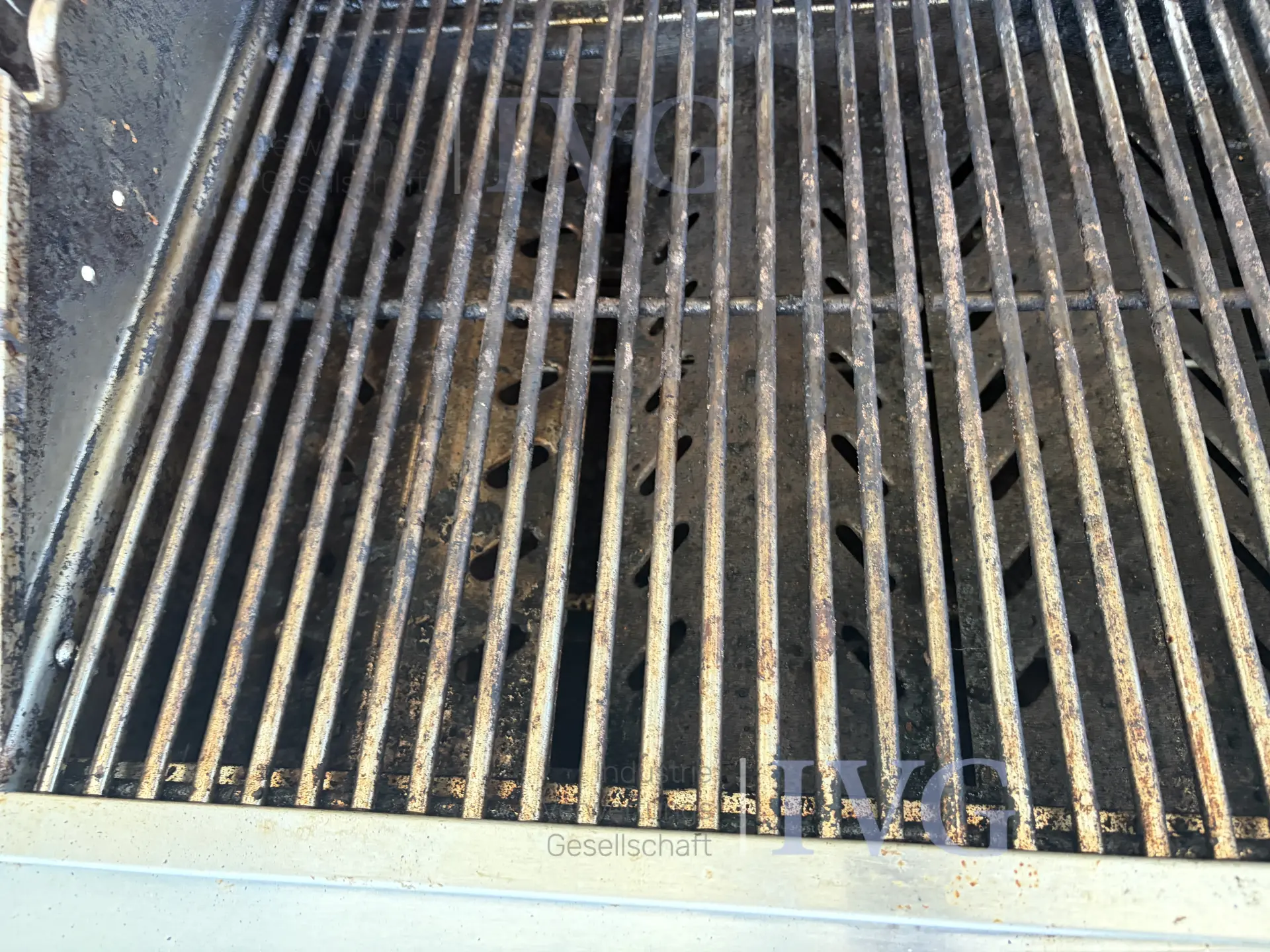 Gasbarbecue SANTOS P 618 – foto 17 – kavel bij IVG, Bad Salzuflen