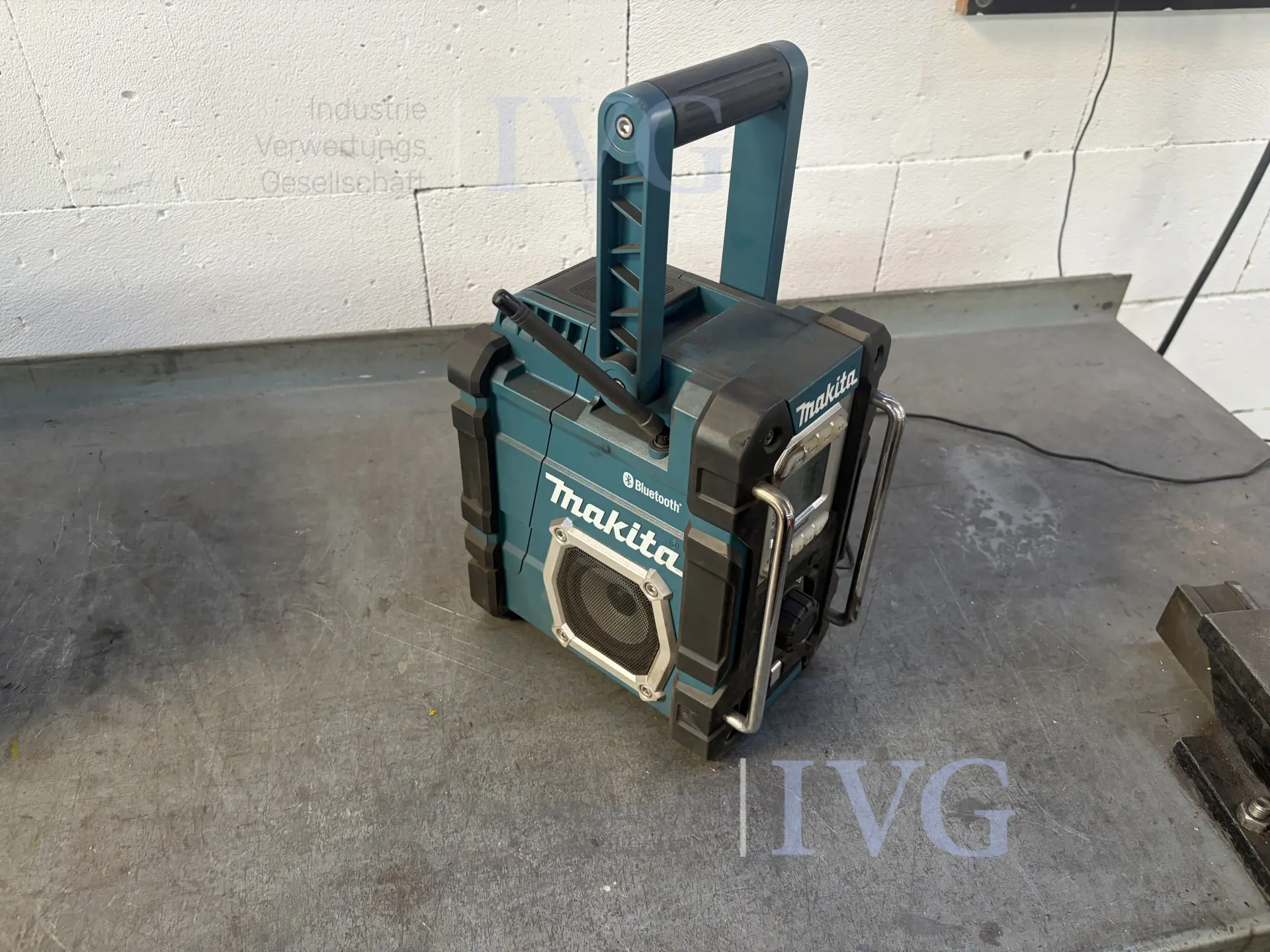 Akku-Radio MAKITA DMR 108 – foto 2 – kavel bij IVG, Gütersloh