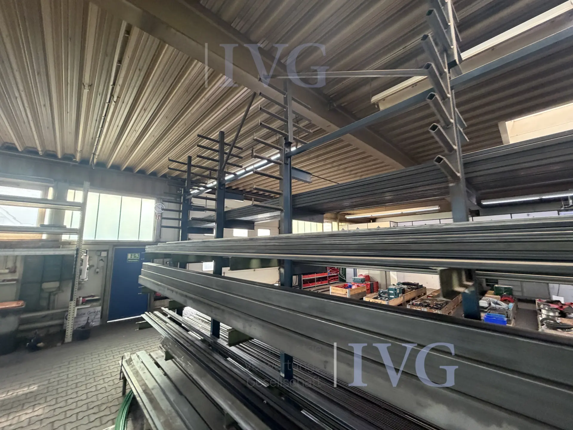 Kragarmregal (blau) – foto 8 – kavel bij IVG, Gütersloh
