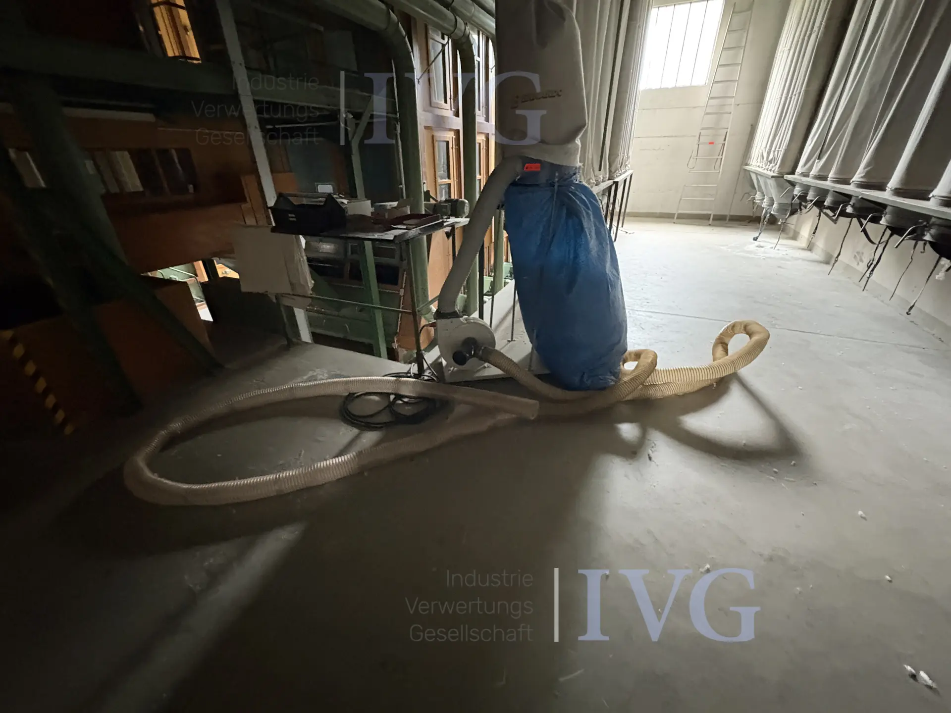mobile Späneabsaugung BERNARDO DC 400 – foto 6 – kavel bij IVG, Güstrow
