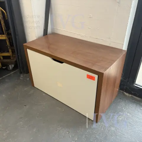 Sideboard
