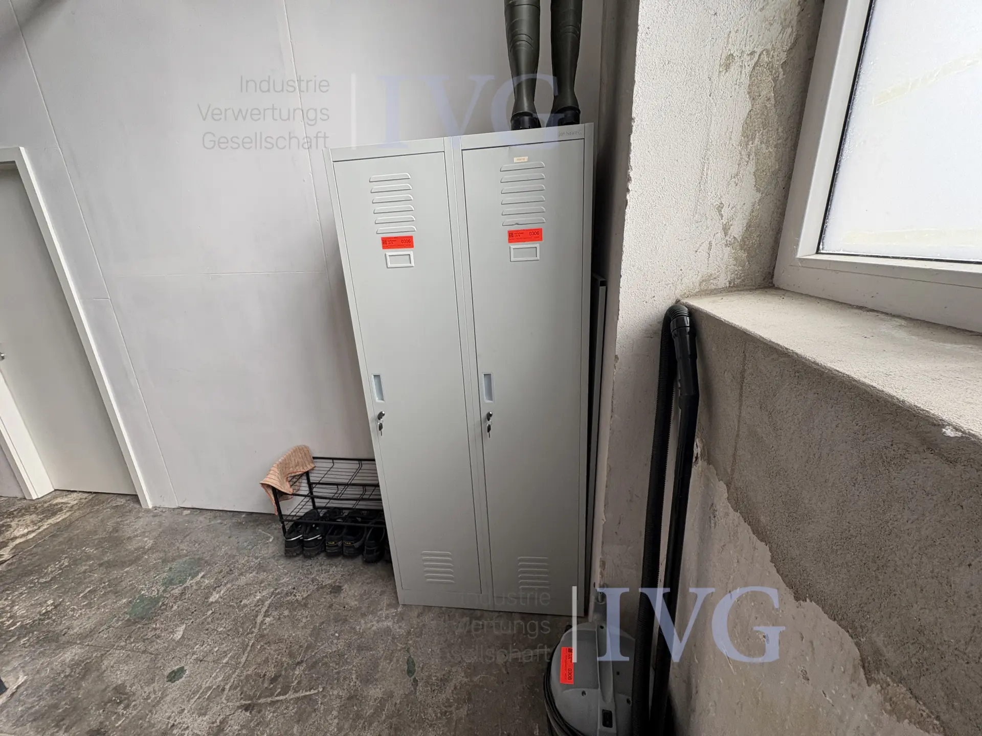 Spinde JAN NOWAK – foto 2 – kavel bij IVG, Güstrow