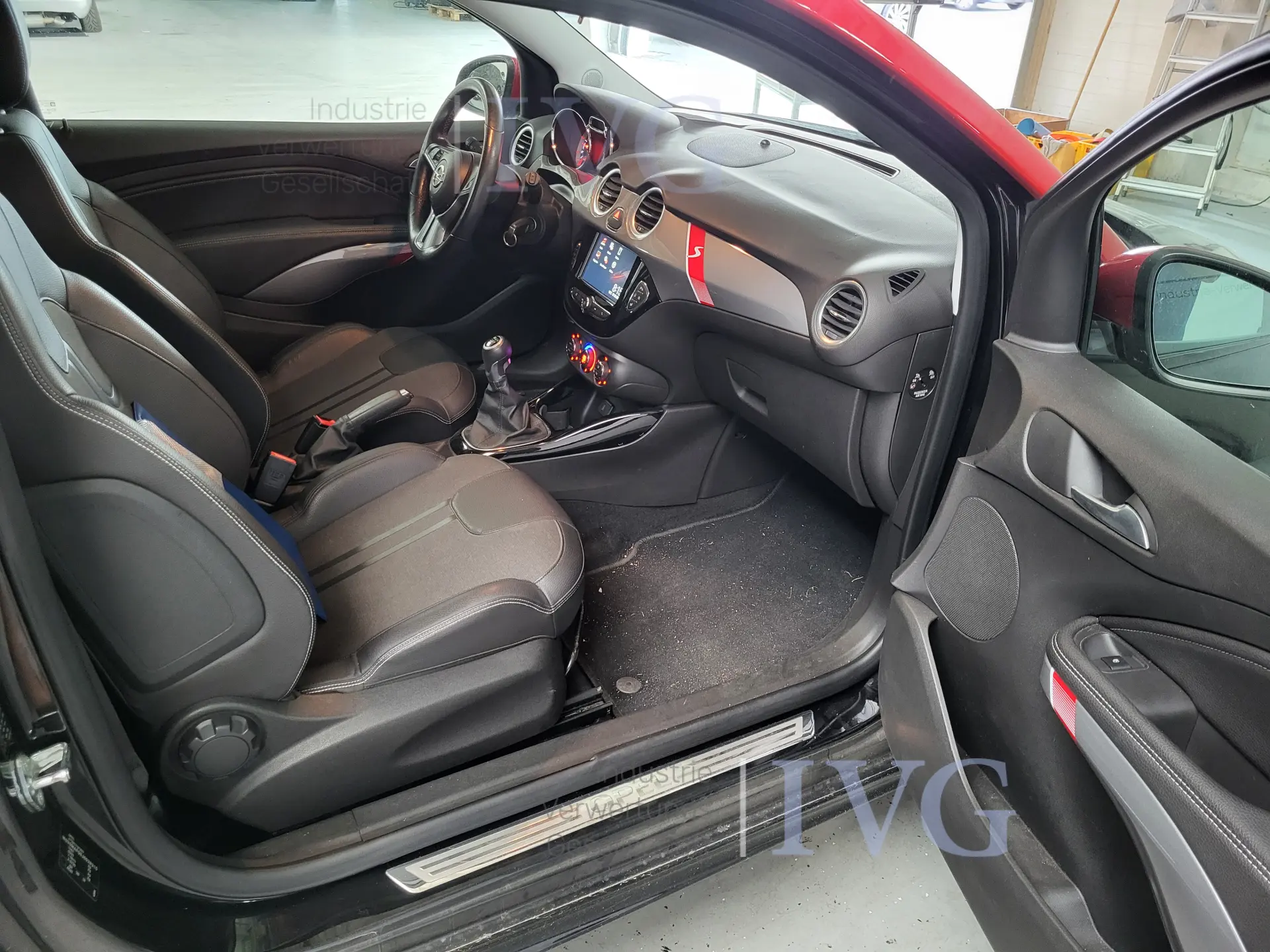 Hatchback OPEL Adam – foto 22 – kavel bij IVG, Kirchlengern
