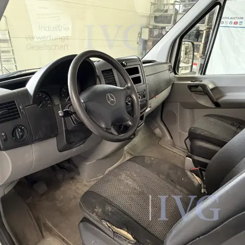 Thumbnail 27