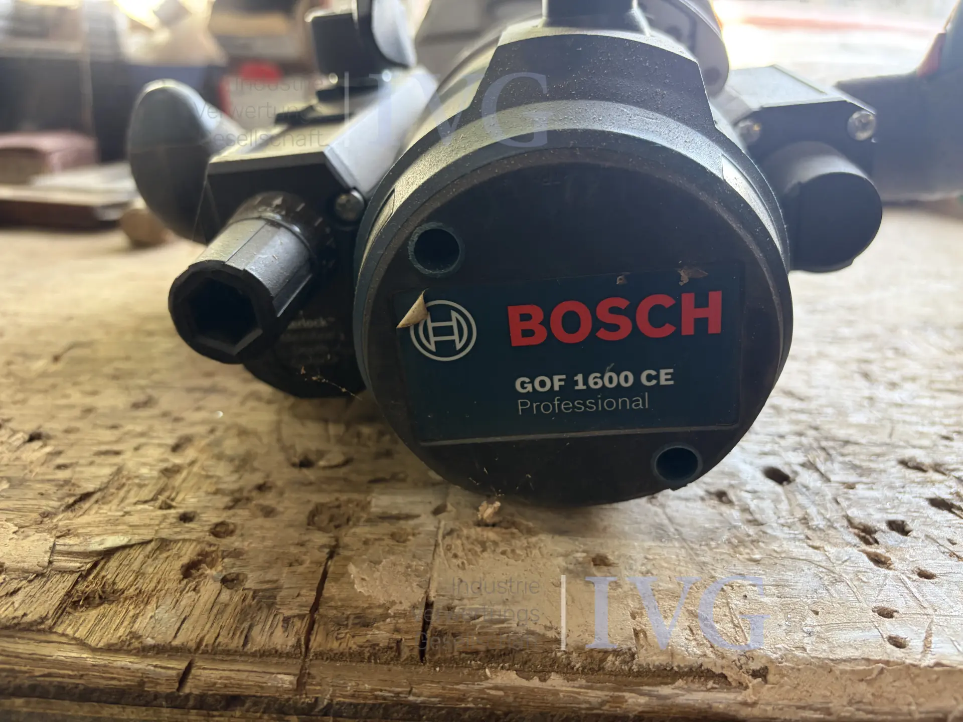 Oberfräse BOSCH GOF 1600 CE – foto 2 – kavel bij IVG, Nordhorn
